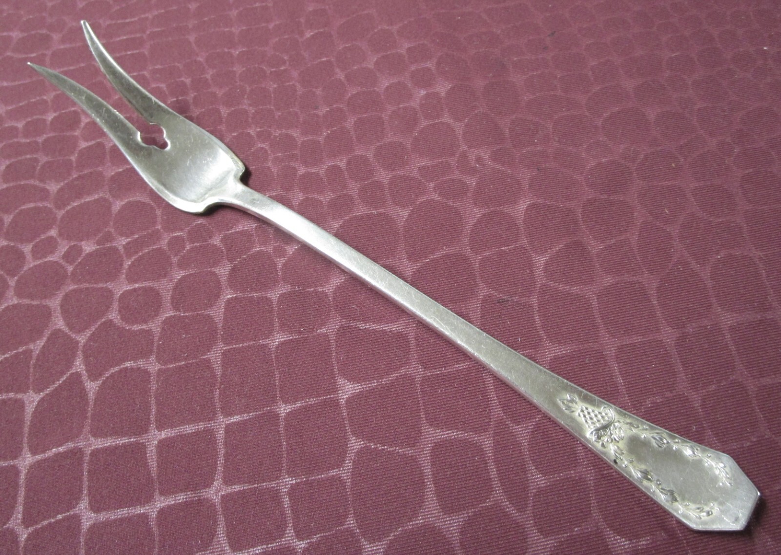 CAROLINA 1914 Two Tined Condiment Fork Silverplate No Monogram