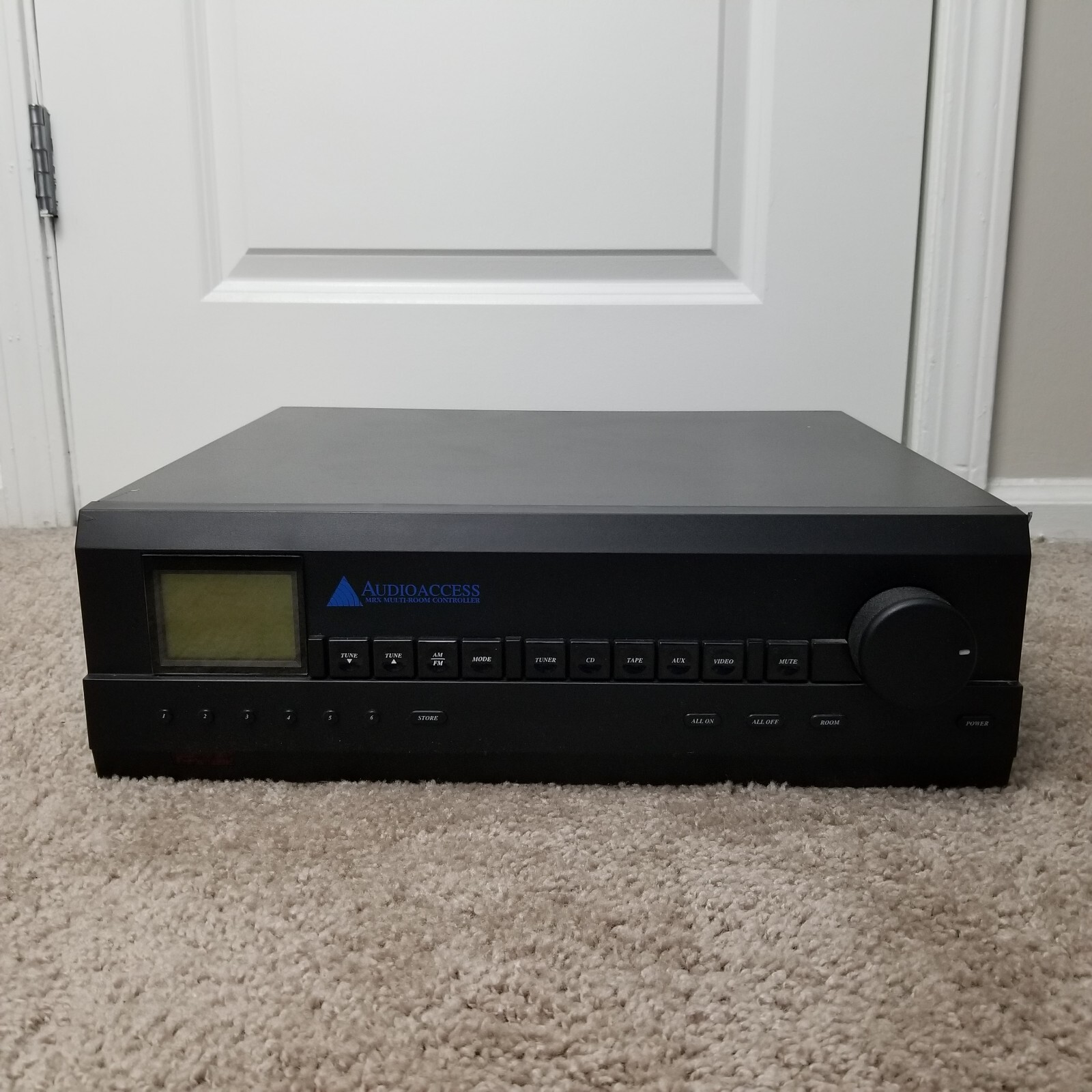 FOR PARTS Audioaccess MRX Multi Room Source Controller UNTESTED