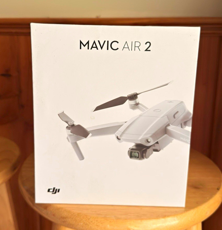 DJI Mavic Air 2 Fly More with travel case