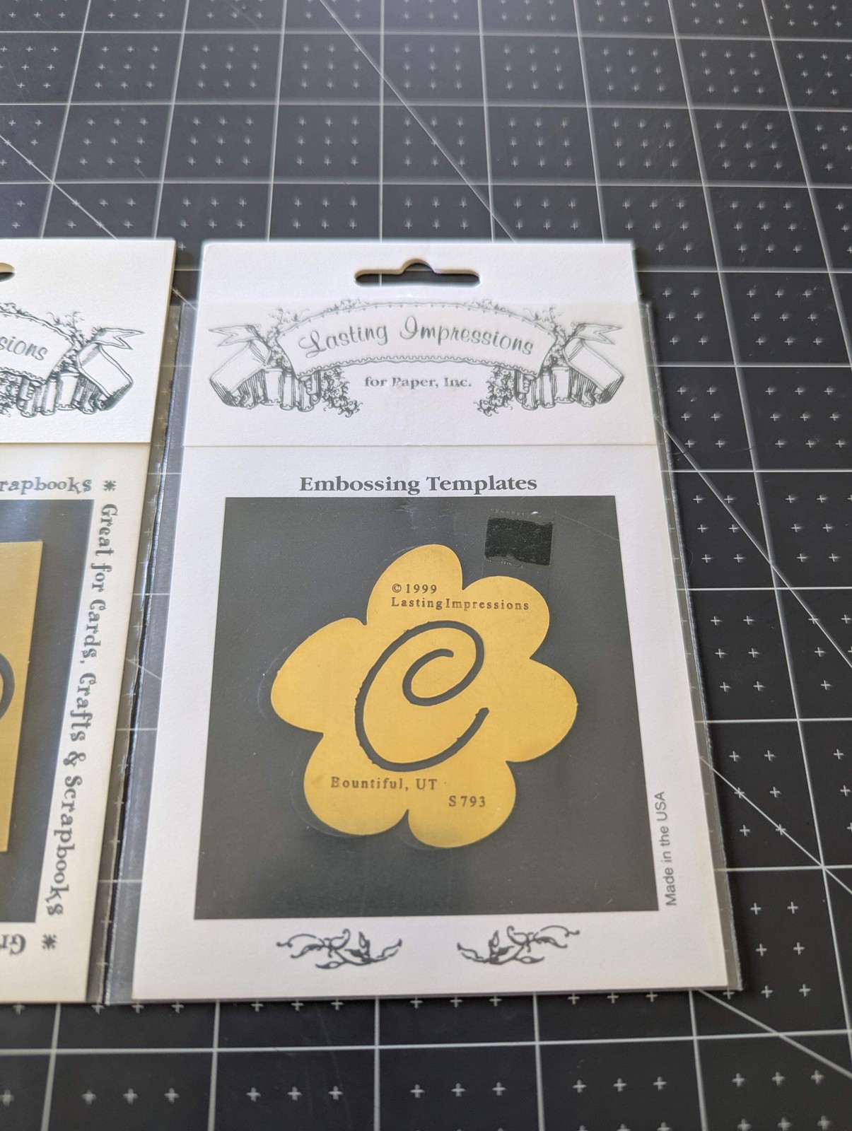 Lasting Impressions Embossing Templates - Flowers
