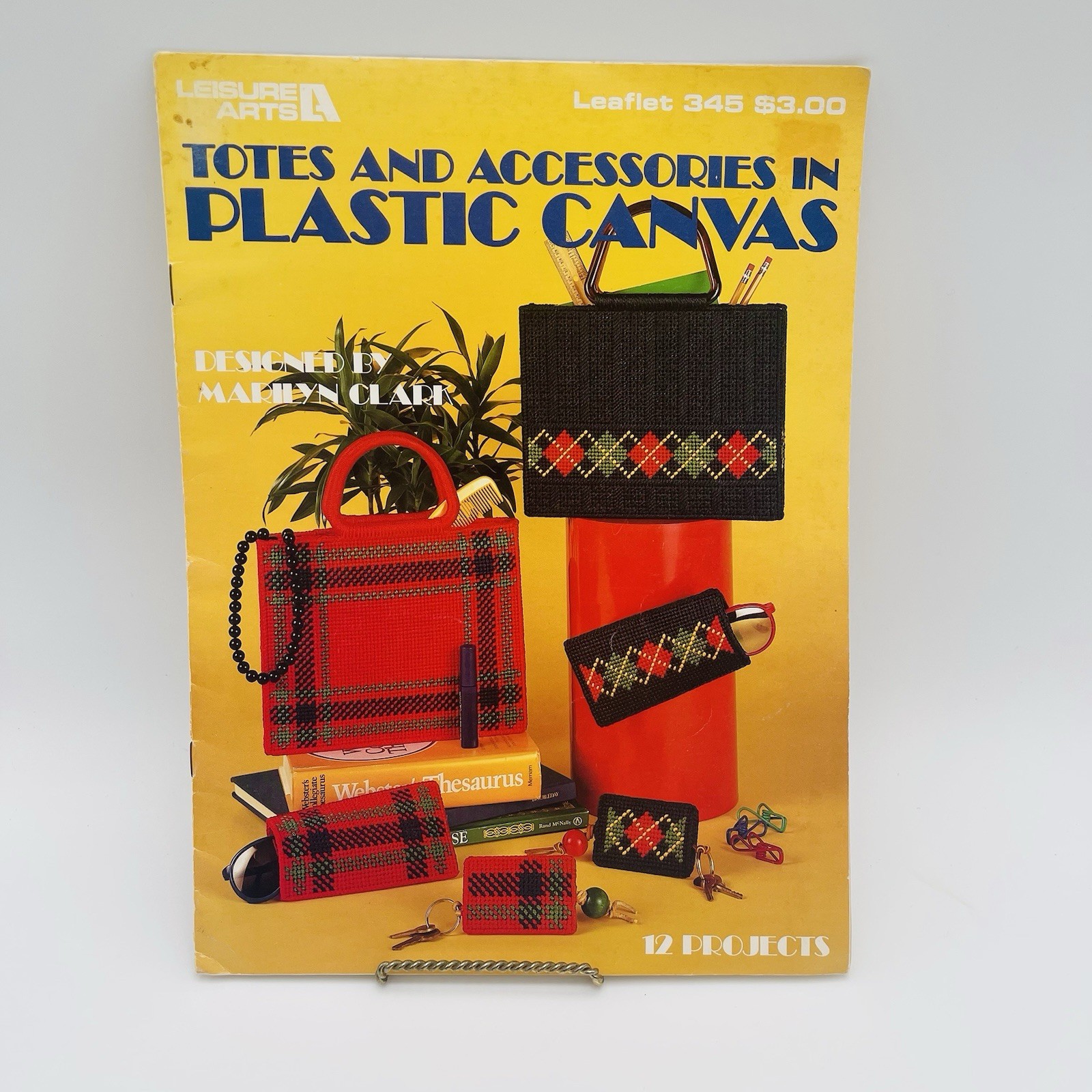 Vintage Leisure Arts Totes & Accesories in Plastic Canvas 1985 Leaflet #345