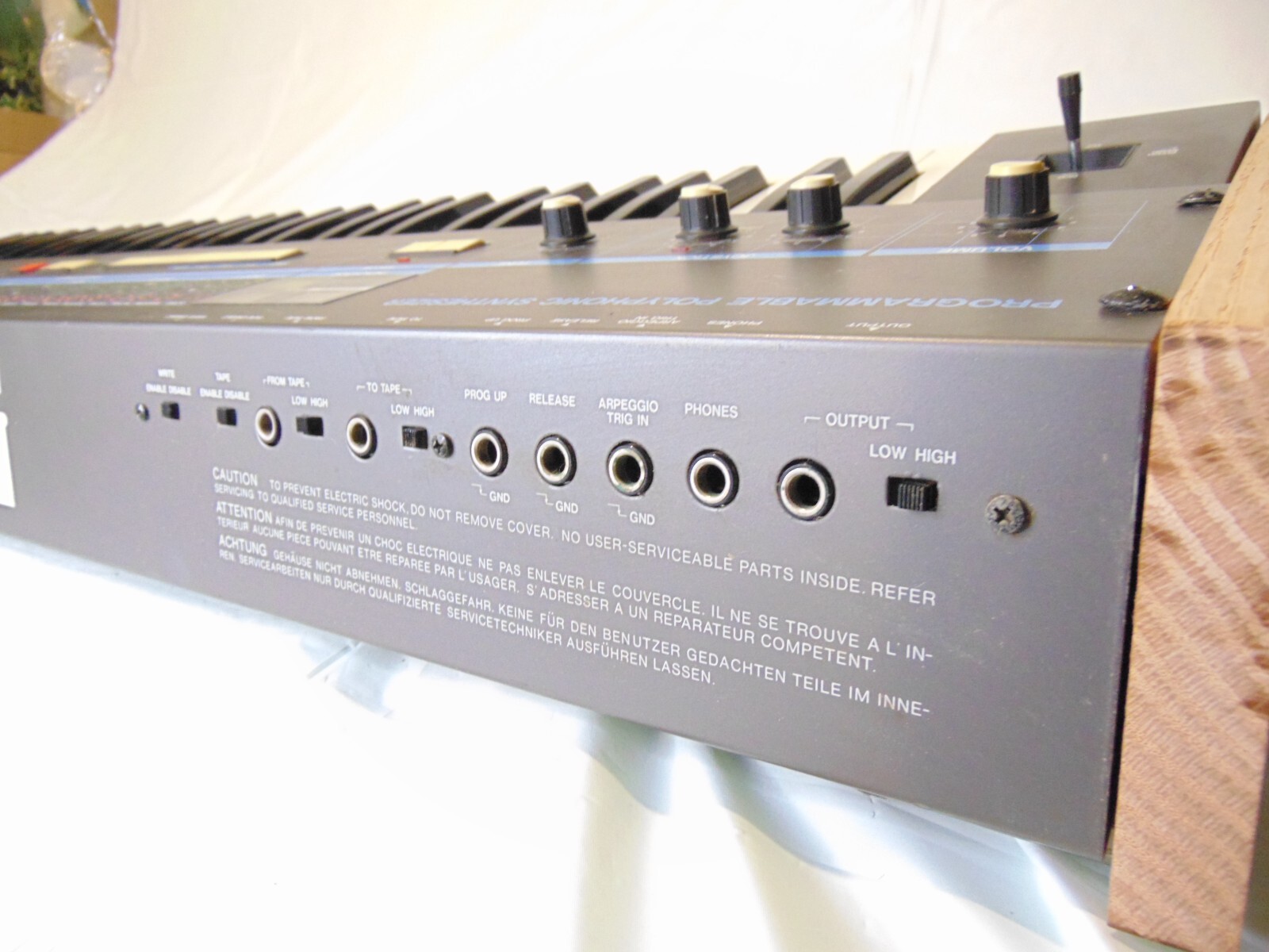 Working KORG POLY-61 Vintage 1980's Synthesizer Keyboard