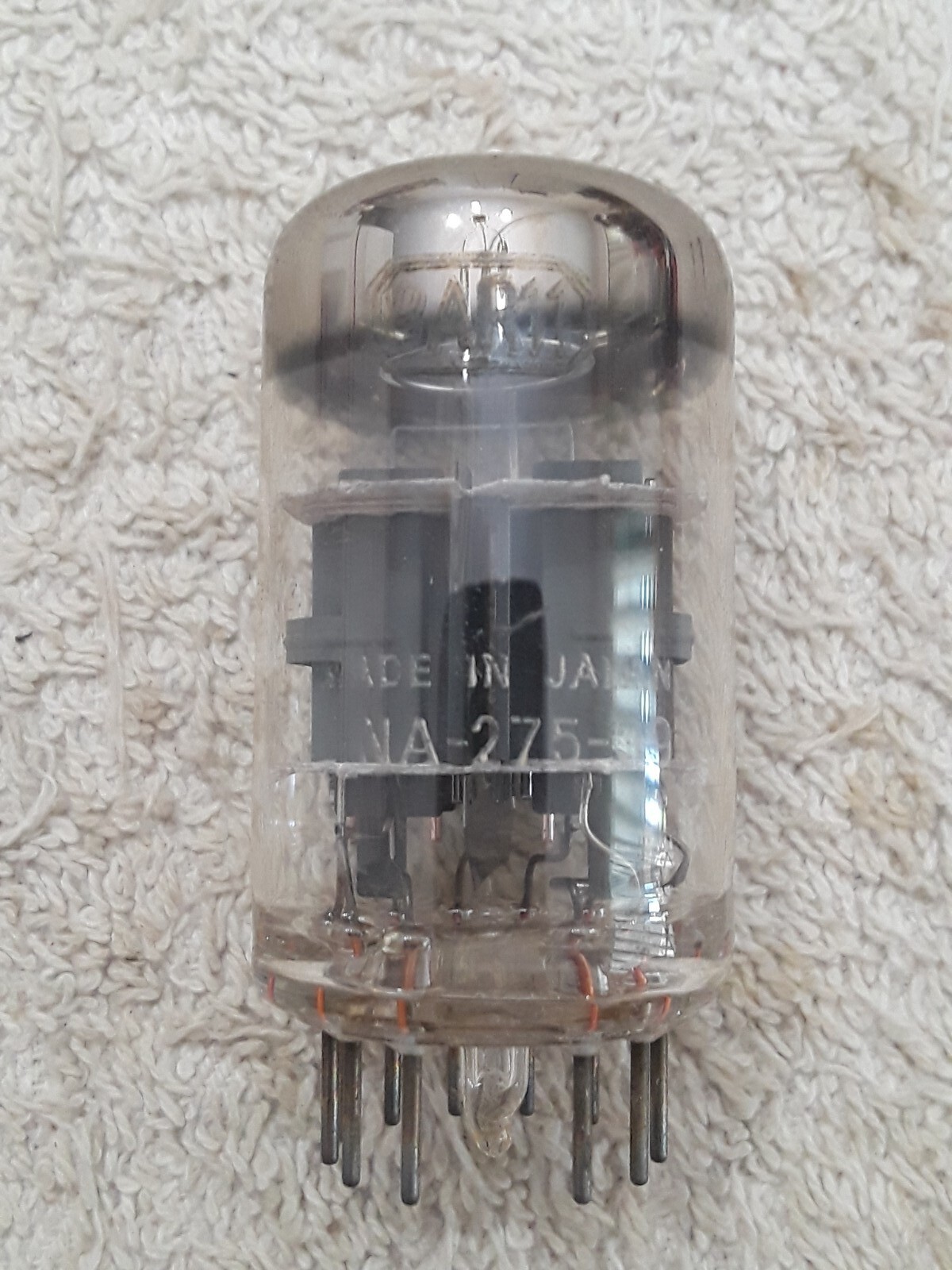 NOS 8AR11 Vacuum tube - White Box - Tested