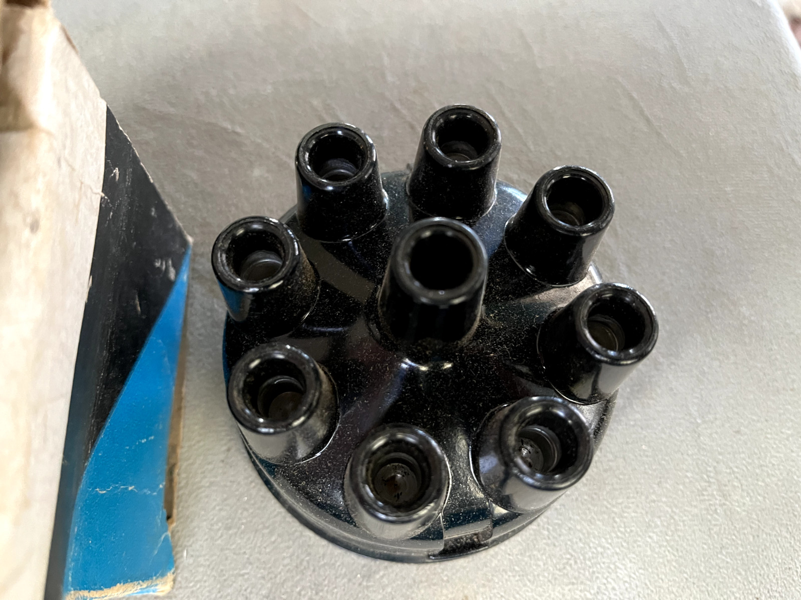 Vintage NORS Distributor Cap DR-427