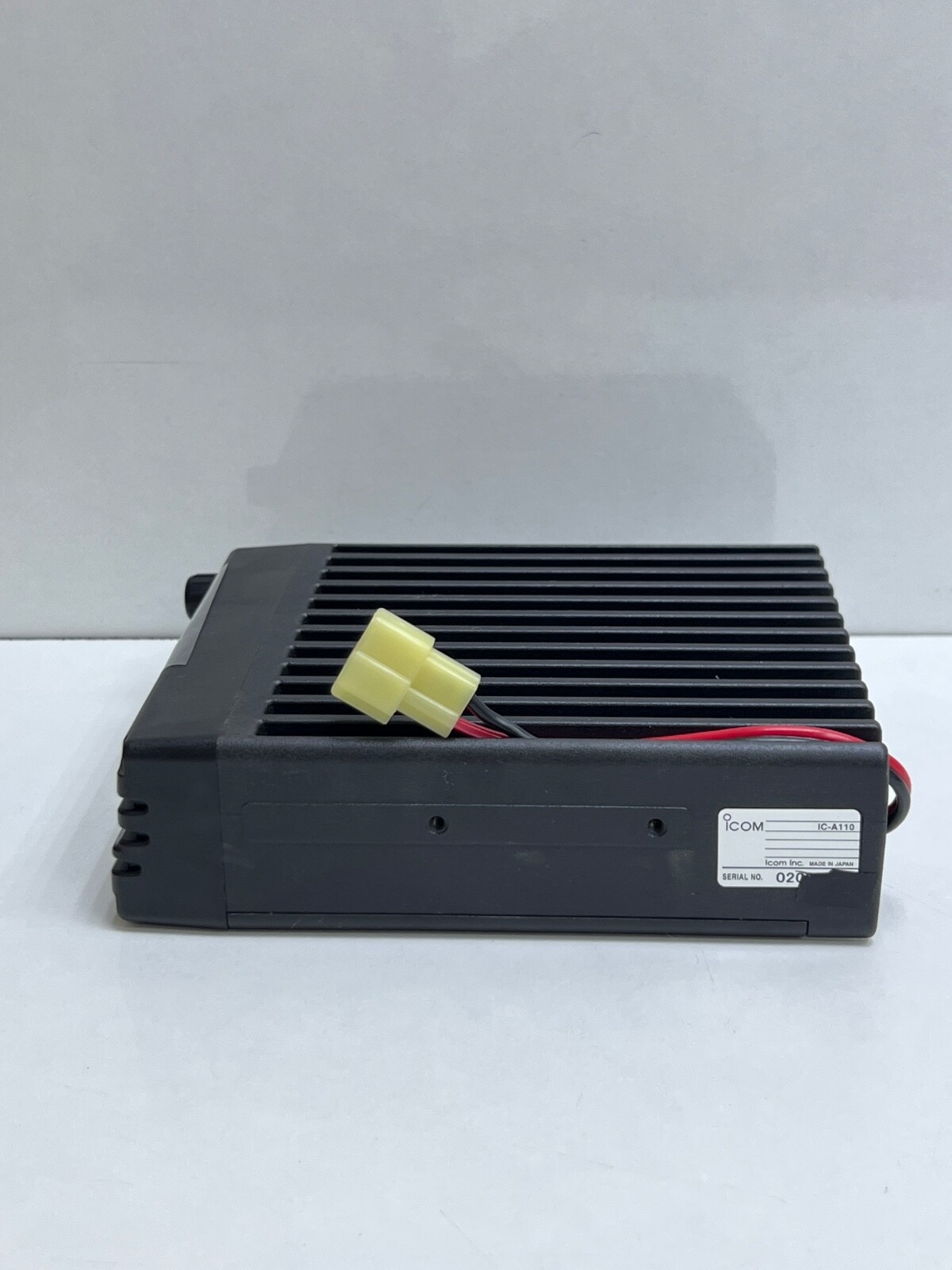 ICOM VHF AIR BAND TRANSCEIVER IC-A110