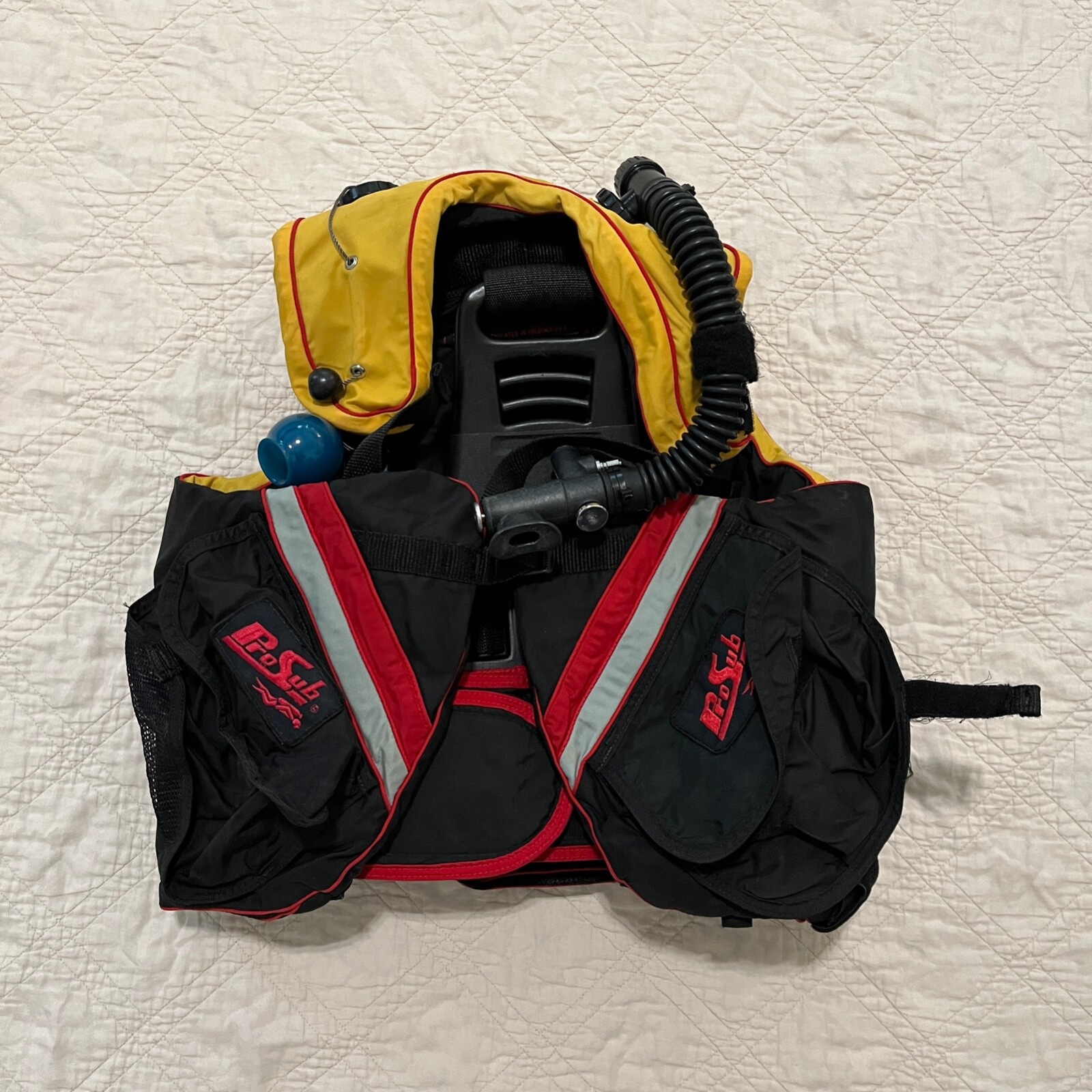 Pro Sub Scuba Diving Vest - Size Large - Yellow/Black/Red