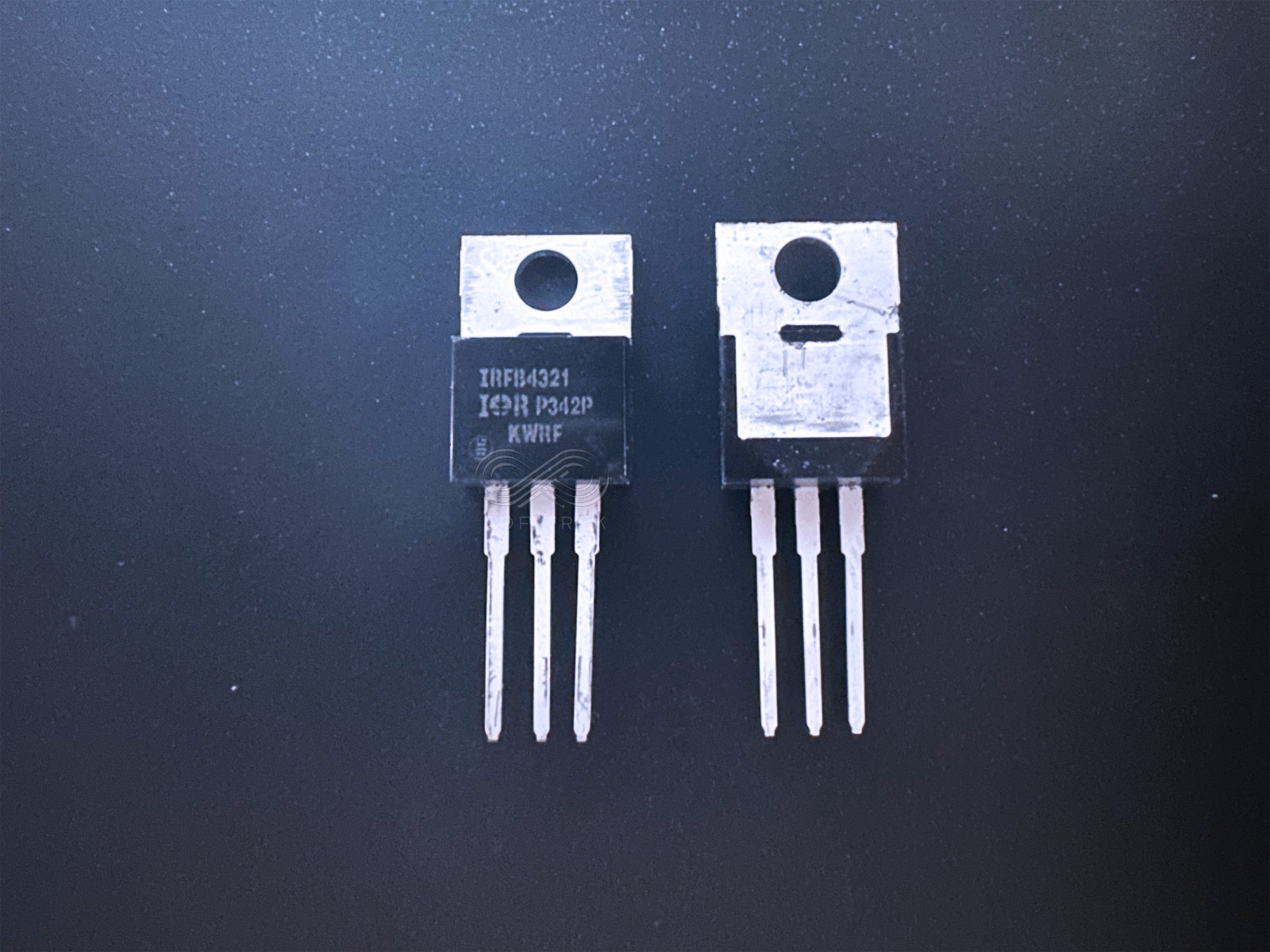5PCS IRFB4321PBF IRFB4321 IR N-Channel Power MOSFET 150V 85A 12mOhm 350W TO-220