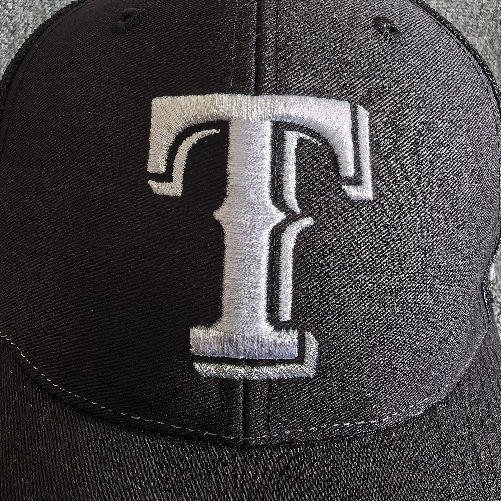 'YY Texas Rangers Black Trucker Snapback Hat MLB