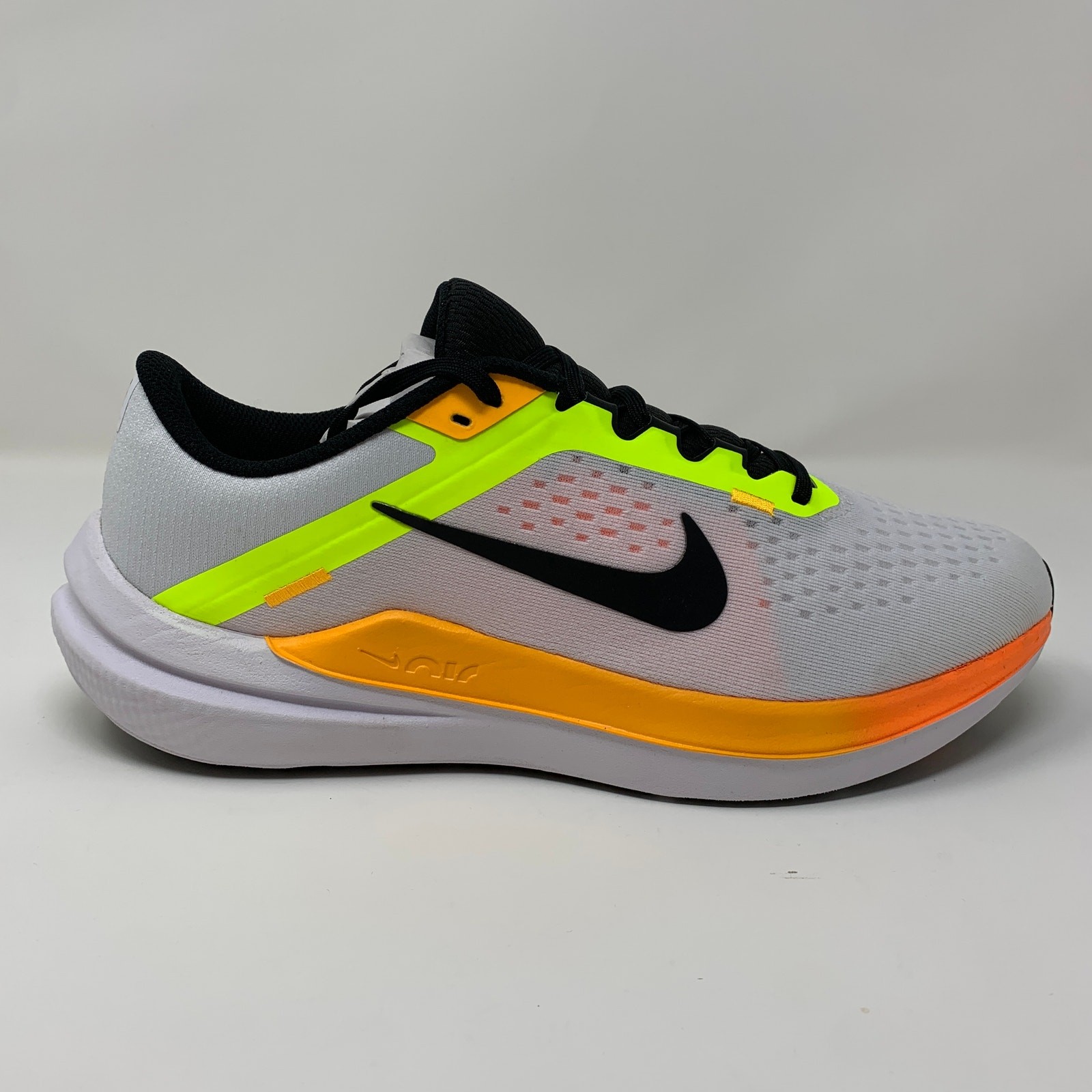 Size 8.5 - Nike Men Air Winflo 10 White Black Volt Laser Orange DV4022 101