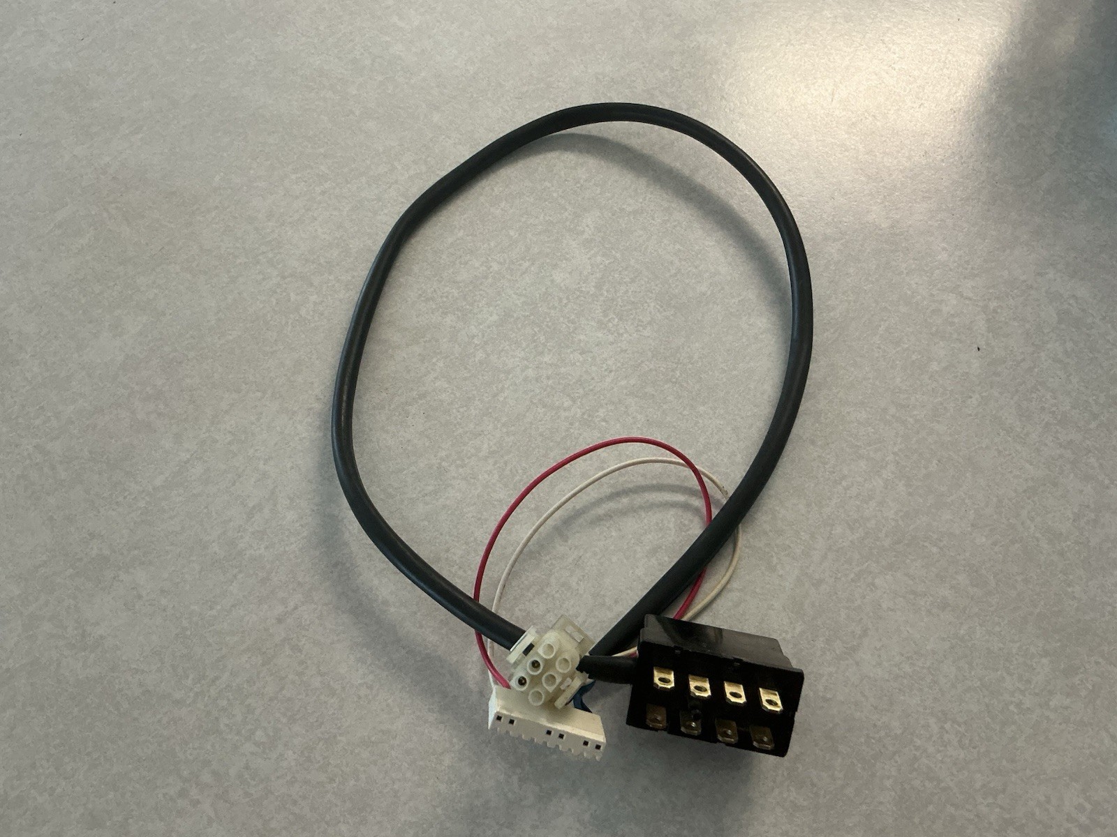 Single Price Beverage Machine Harness for Coinco BA and MAG  Bill Acceptors 110V