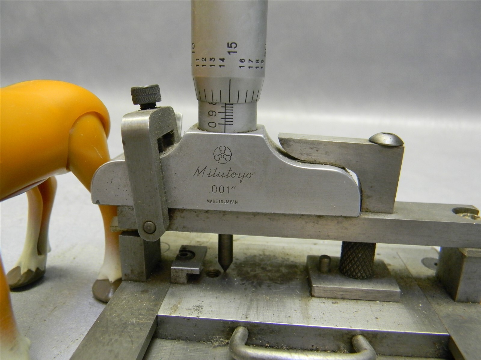 Mitutoyo .001" Depth Micrometer Gauge with stand