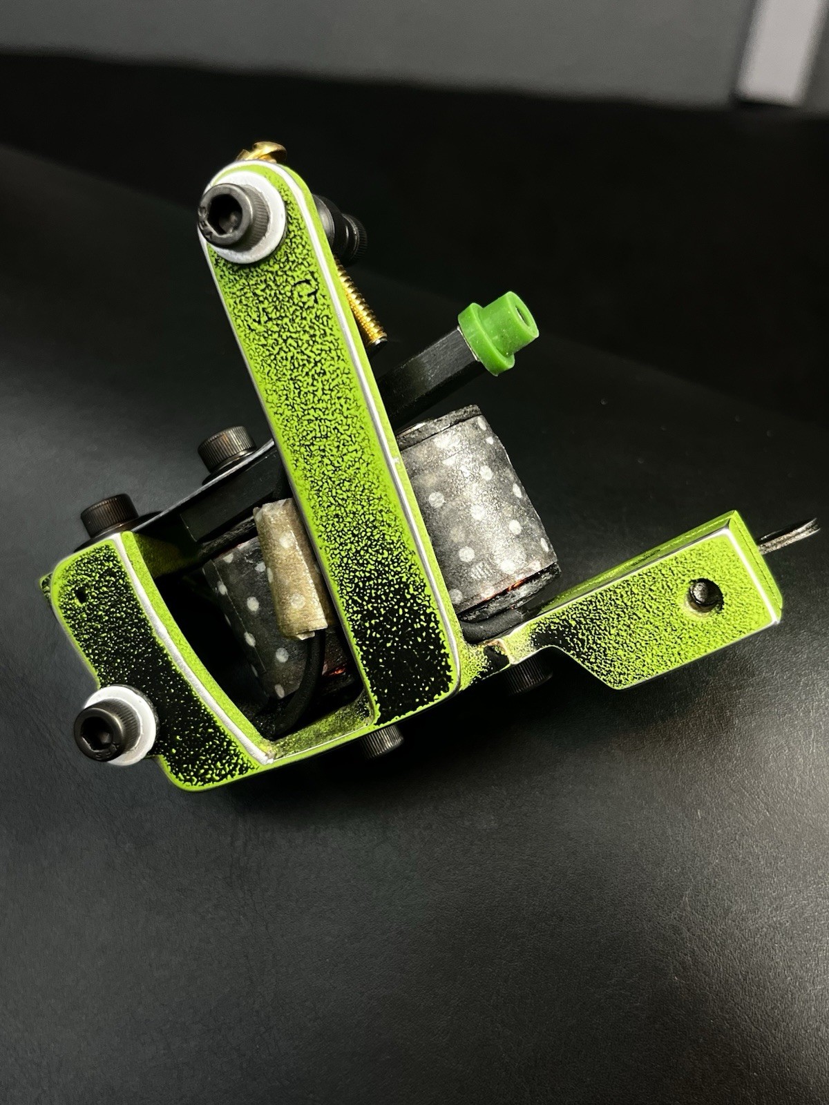 Handmade Coil Tattoo Machine MiddlegroundMFG