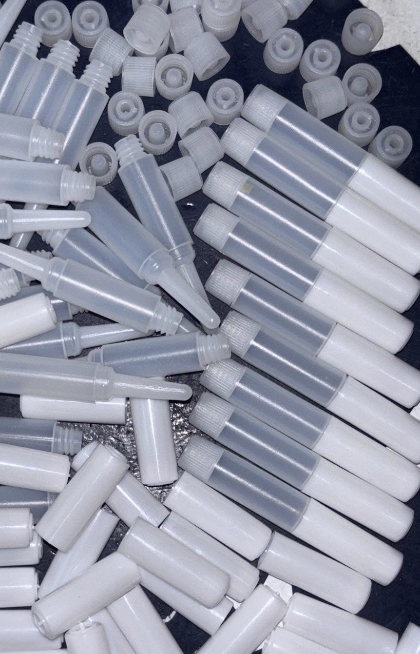 50 Sets 1ml Empty Plastic Squeeze Dropper Bottle Oils Glue Lubes Liquid Dropper