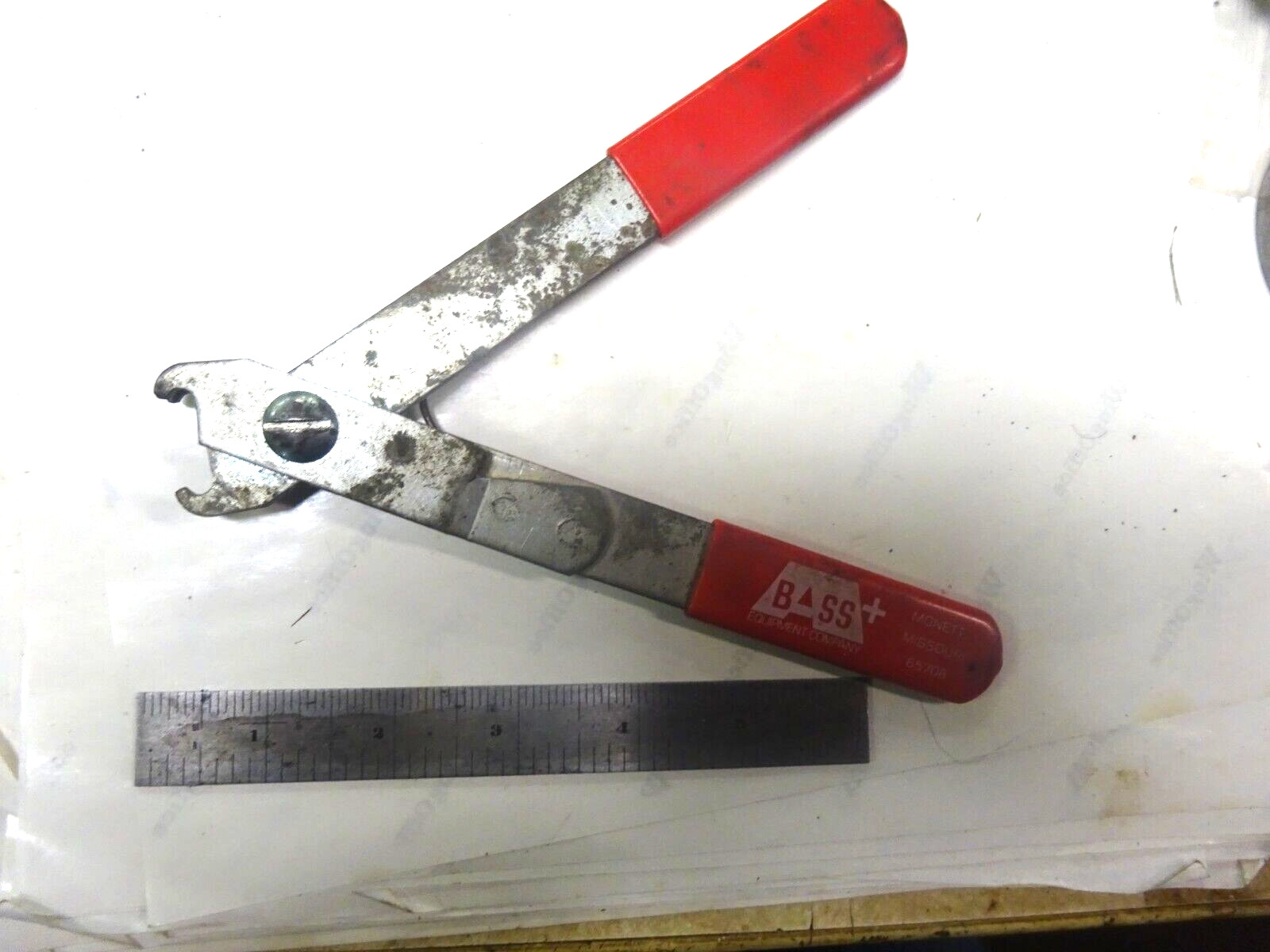 USA MADE BASS EQUIPMENT CO CRIMPING TOOL