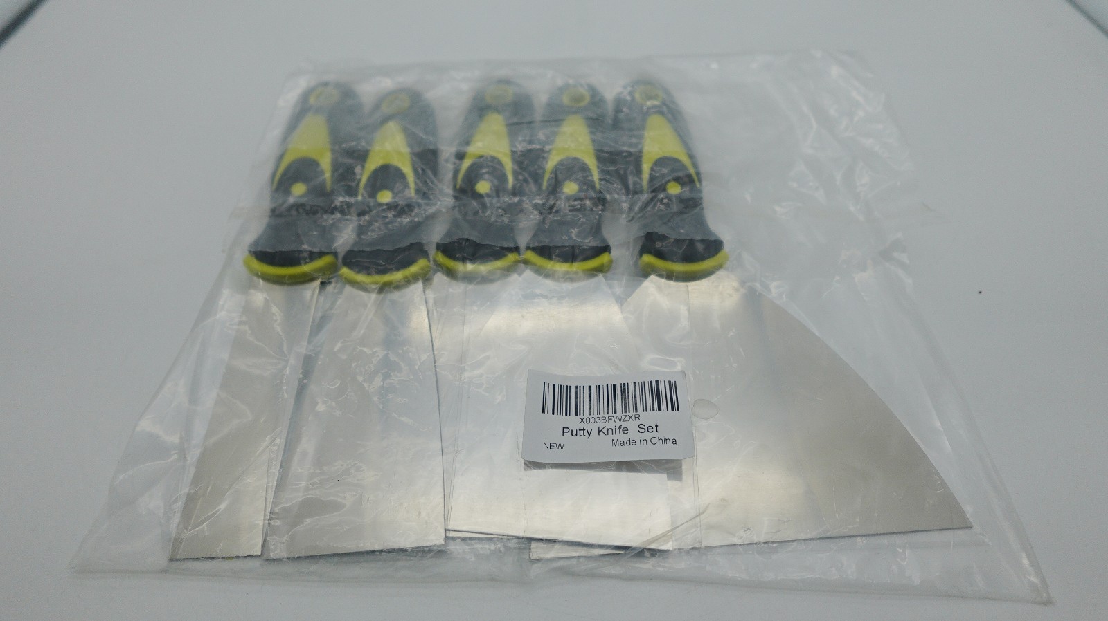 Rerdeim 5PCS Putty Knife Set Paint Scraper Spackle Tools for Wall 1” 2” 3” 4” 5”