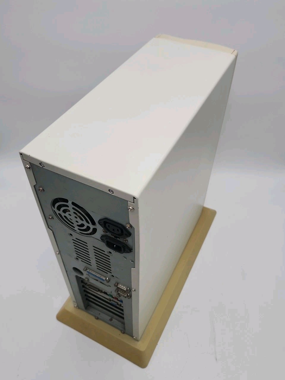 Vintage PC INTEL ADVANCED/AS (ATLANTIS) Pentium CPUSIS 6326 GPU 64MB RAM
