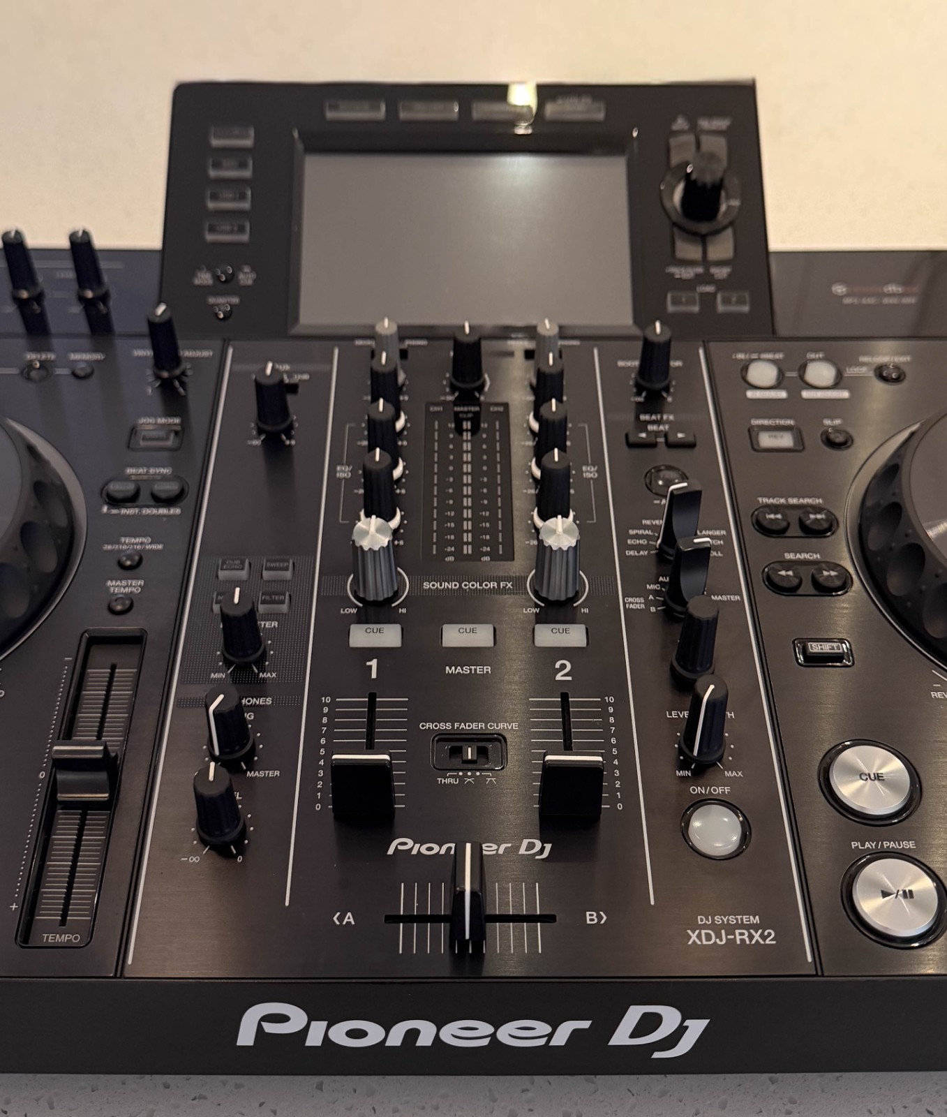 Pioneer XDJ-RX2 Standalone DJ Controller