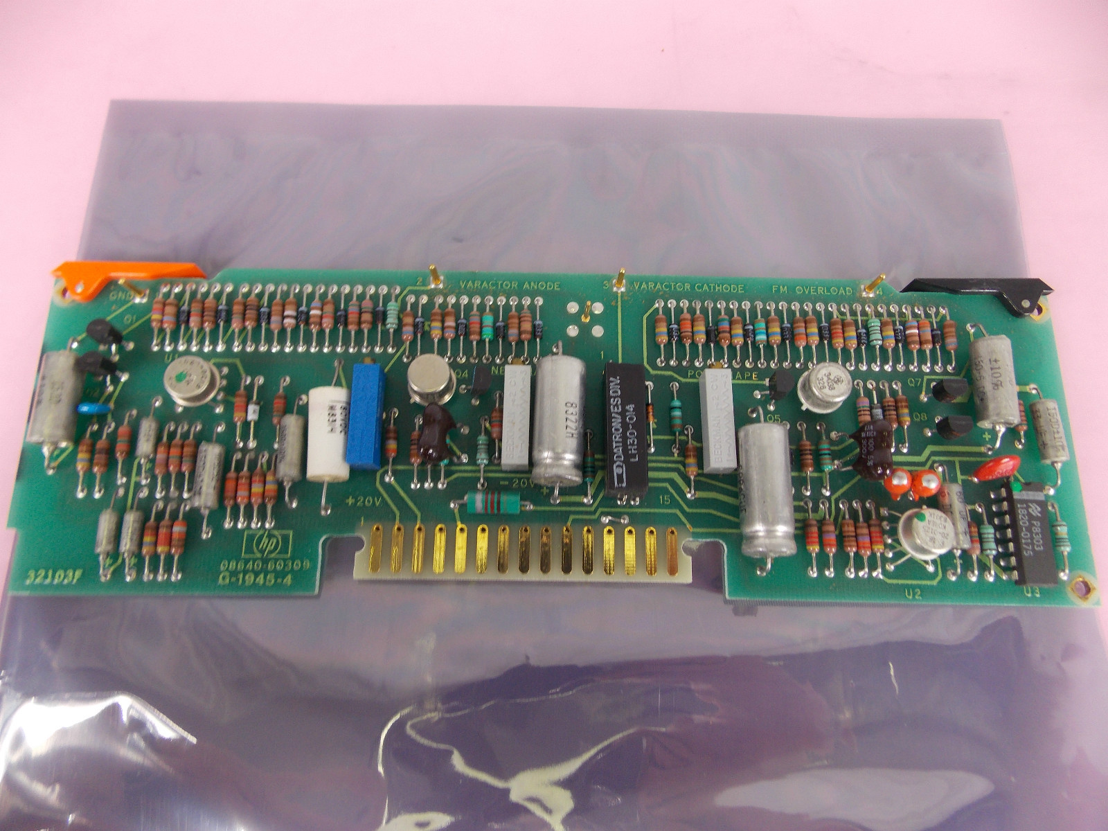 HP AGILENT 8640B SIGNAL GENERATOR CIRCUIT BOARD P/N 08640-60309