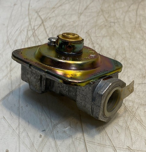 Harper-Wyman Gas Pressure Regulator 5040000974 | 4670G0086A | 1/2 PSIG