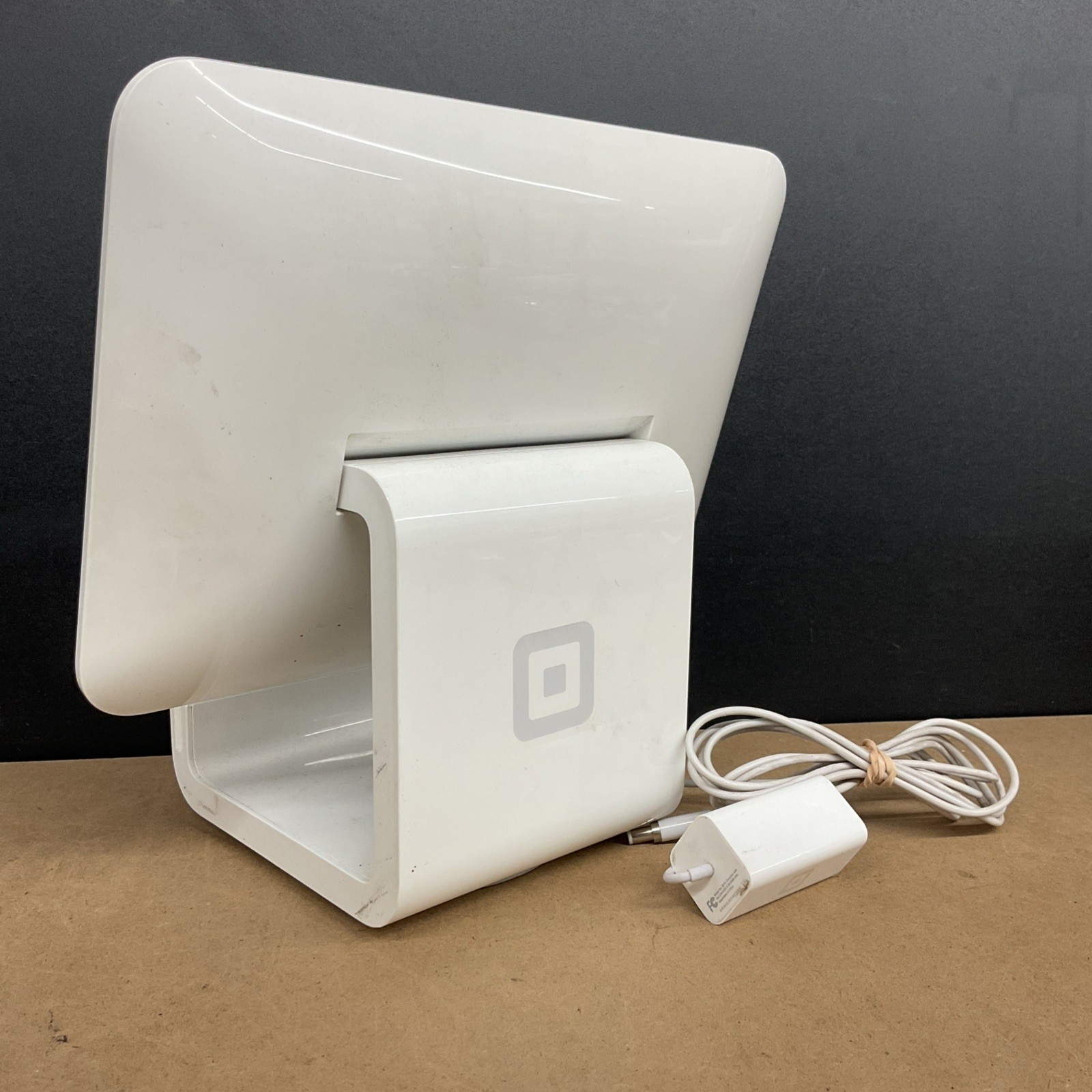 Square Contactless Chip Reader and Dock Stand for iPad - ASKU0273