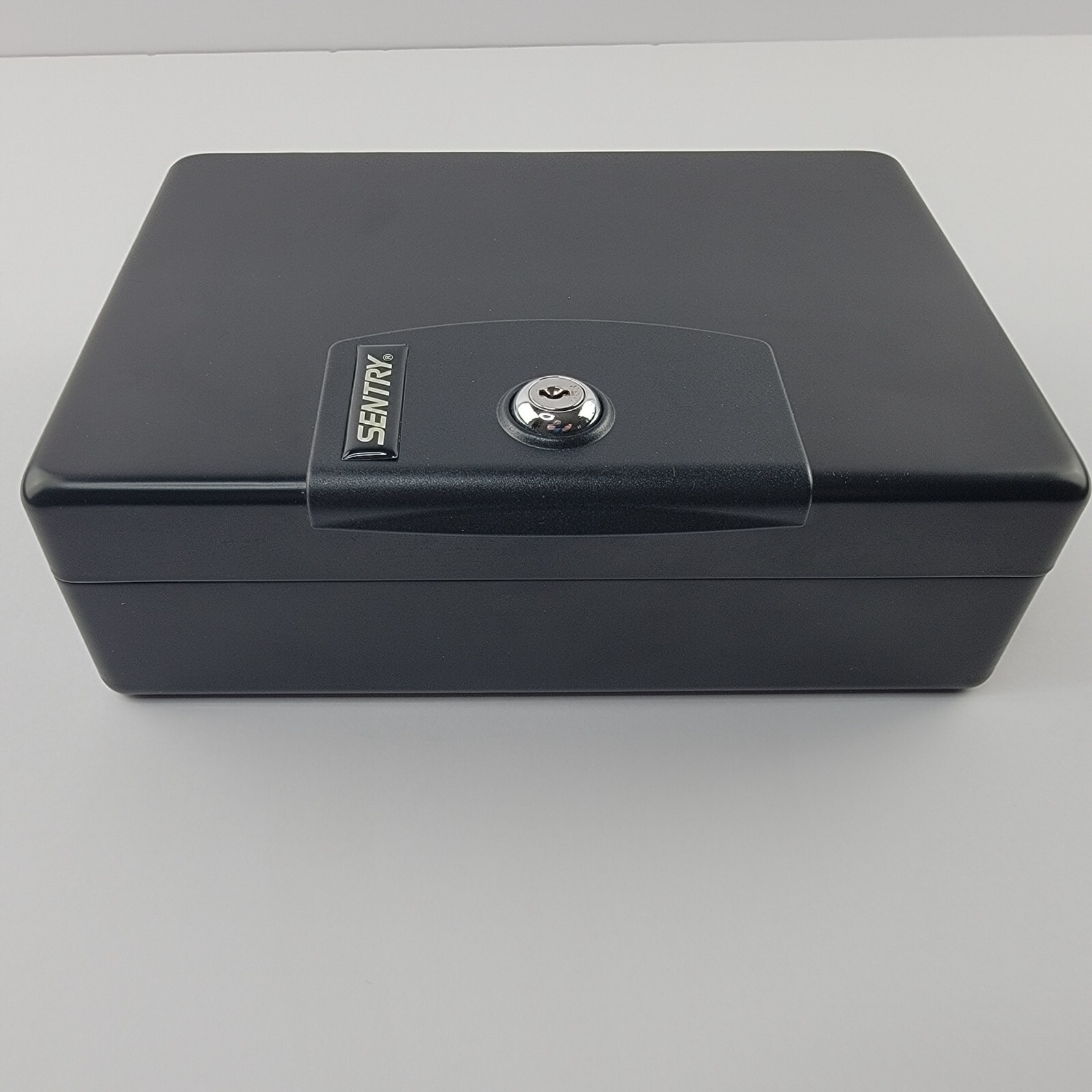 Sentry Safe Kb-25 Key Box Wall Mount - Black
