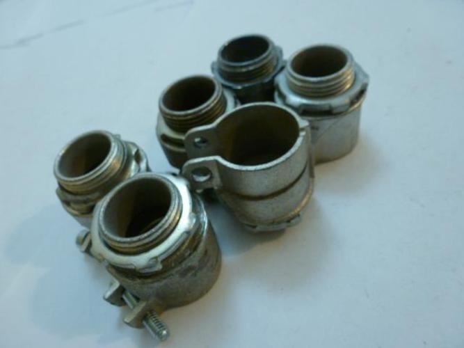 203665 Old-Stock; MFG- MDL-Unkn81753 LOT-6 Conduit Fitting; 3/4" Trade Size