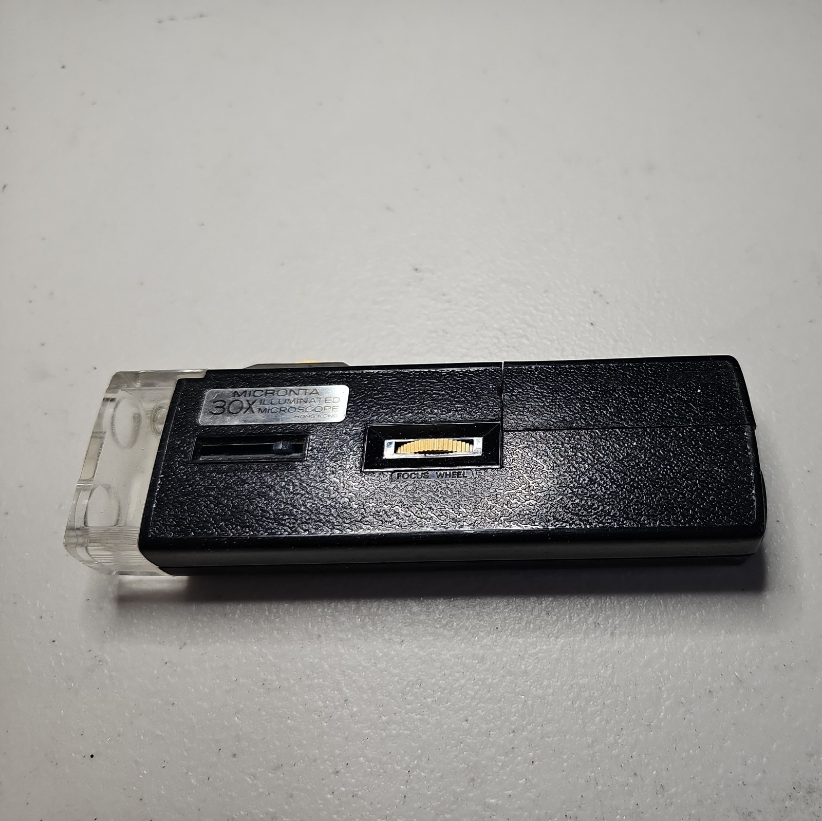 Vintage Micronta 30X Illuminated Microscope ~ **WORKING**