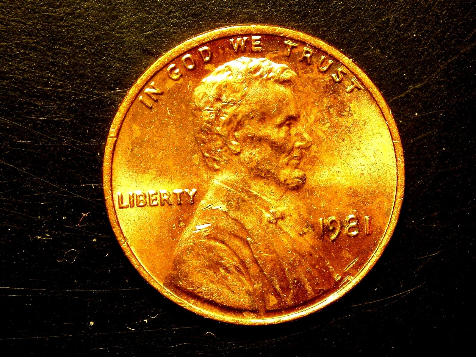 1981 ONE UNC LINCOLN MEMORIAL CENT #17