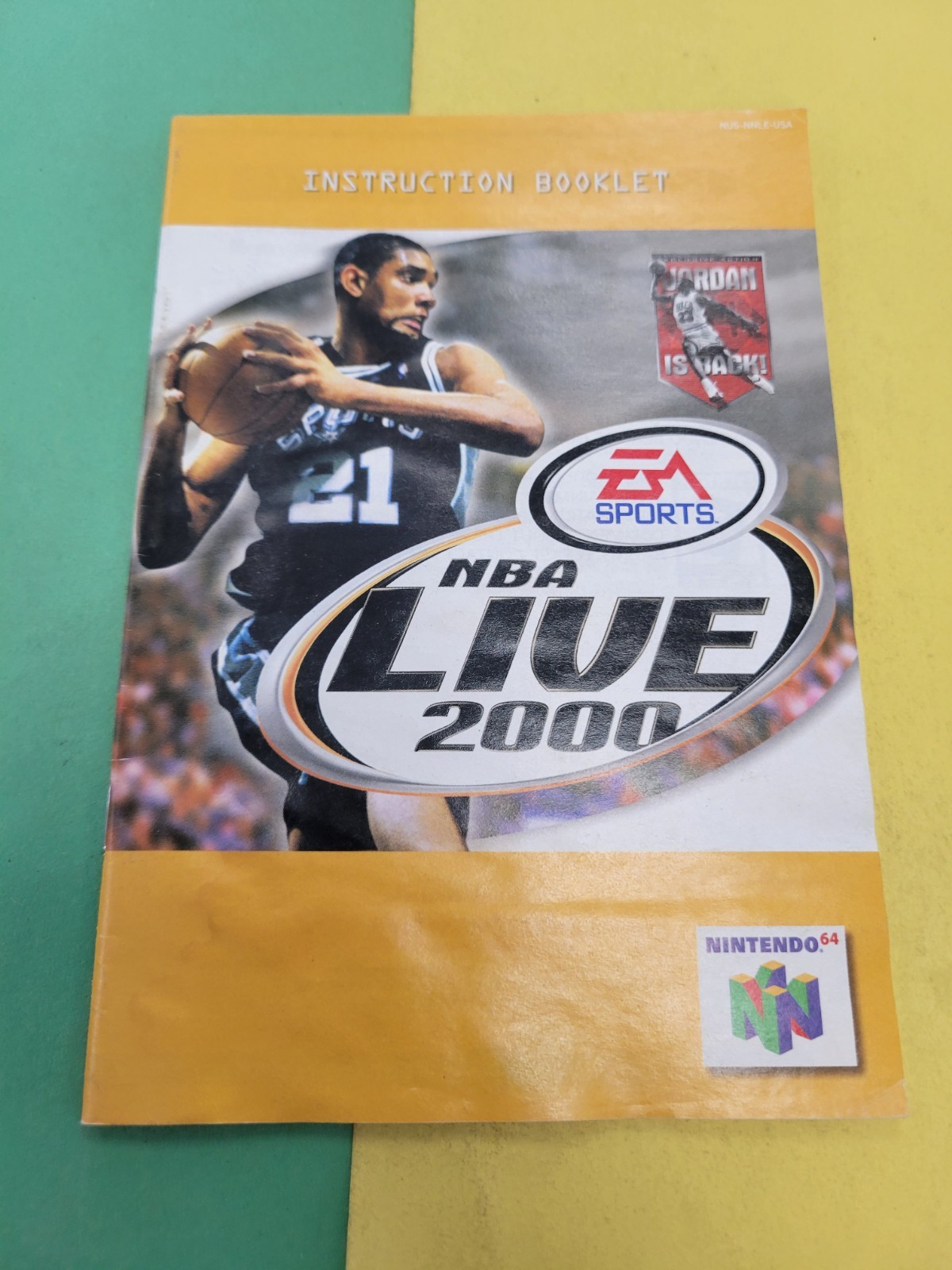 NBA Live 2000 Instruction Booklet (Nintendo 64)
