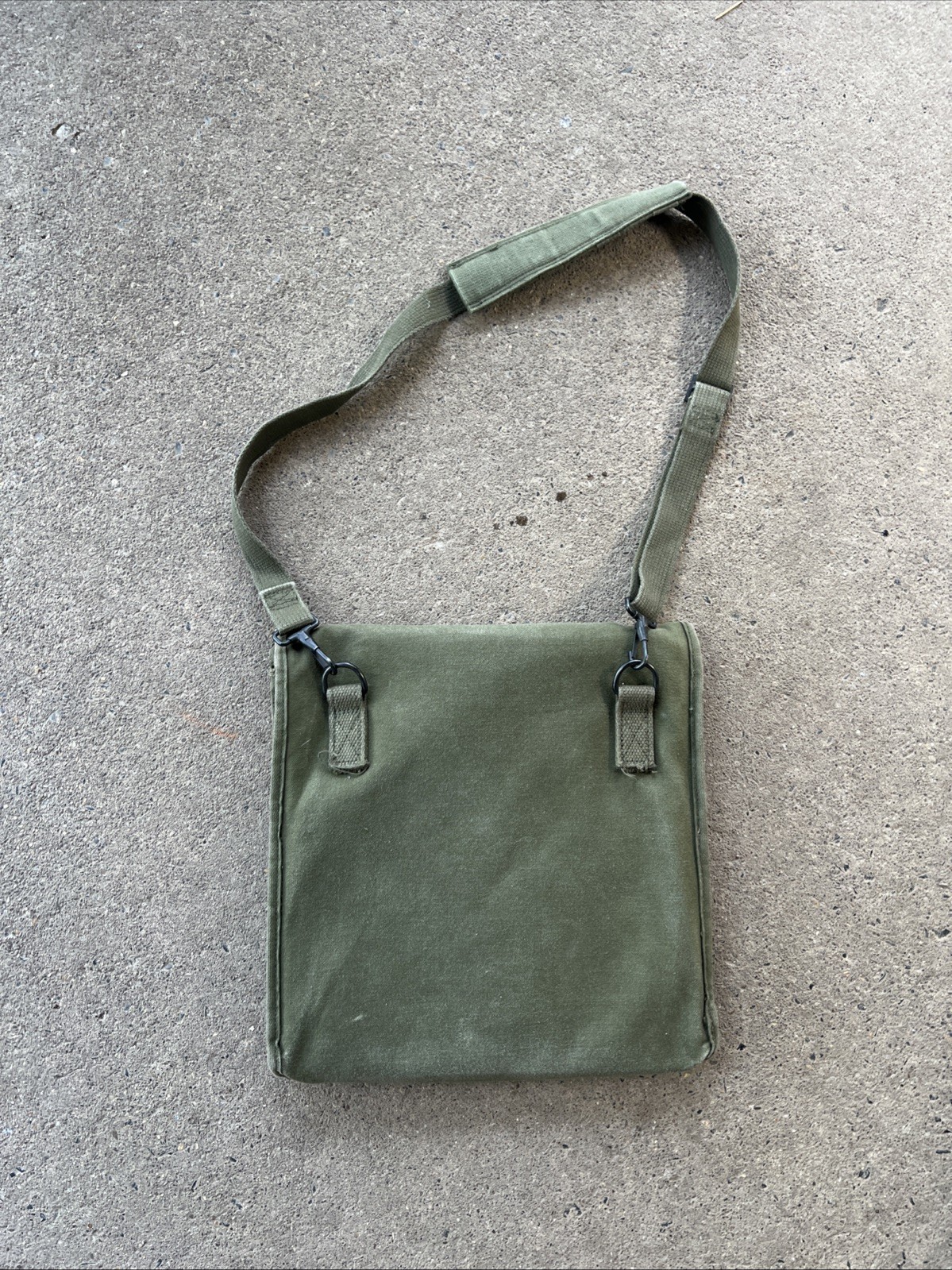 US Army Map Case With Shoulder Strap 1990 Dated (BB257