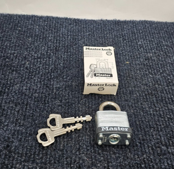 (QTY 4) Master Lock Padlock Rectangular Silver Steel 1-1/8"H W/ Keys