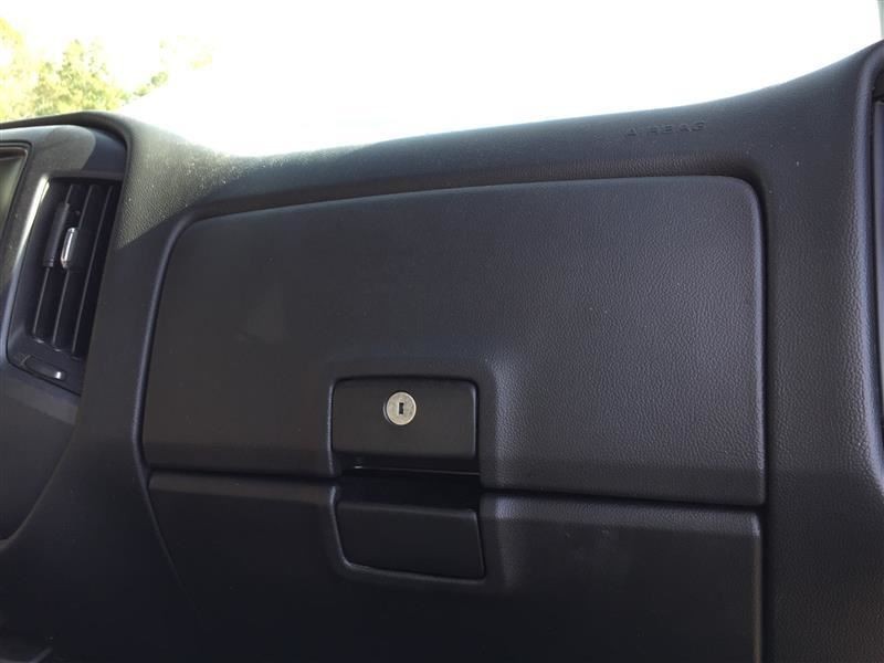 SIERRA250 2015 Glove Box 18882