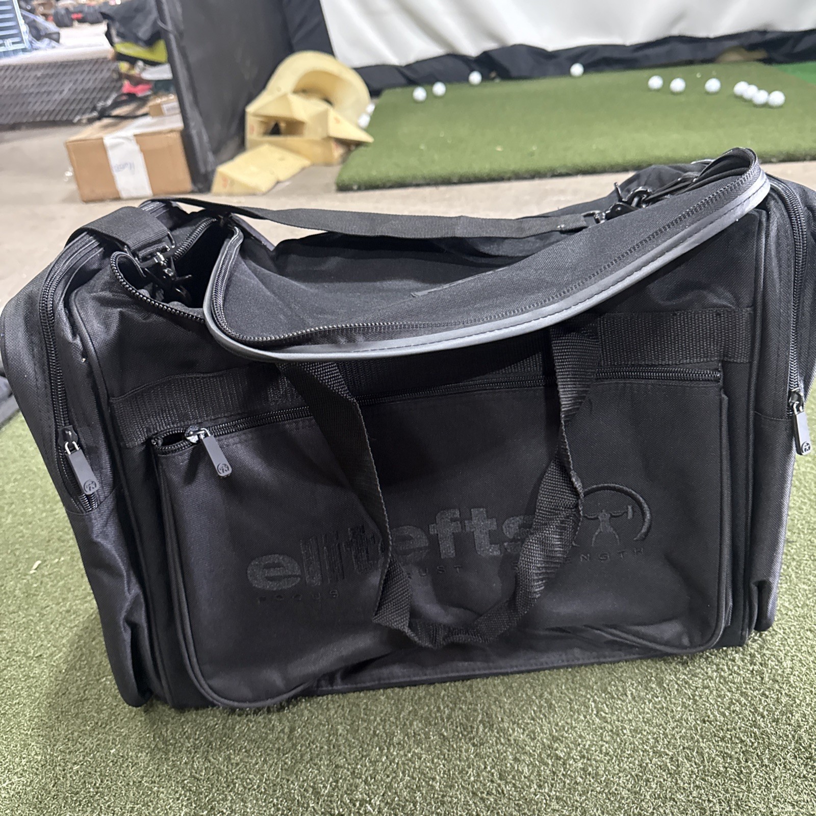 Elitefts Large Gym Workout Travel Duffel Bag w/ Side Pockets Shoulder Strap NEW