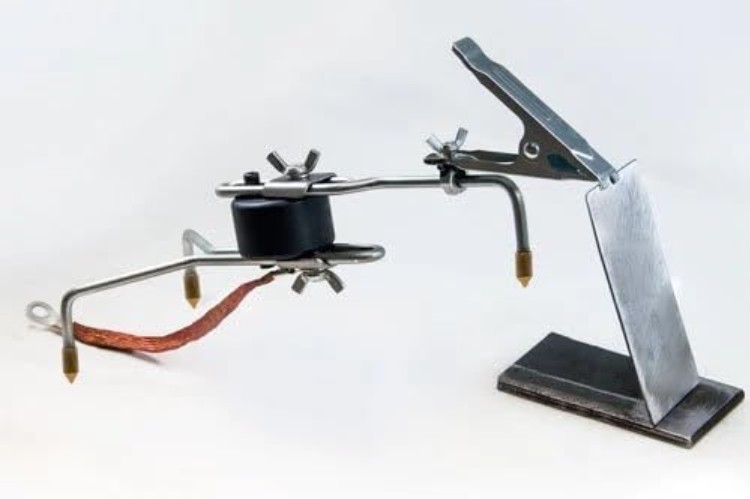 Grasshopper Pro Welding Finger - Adjustable Tack Welding Tool with Brass Tips