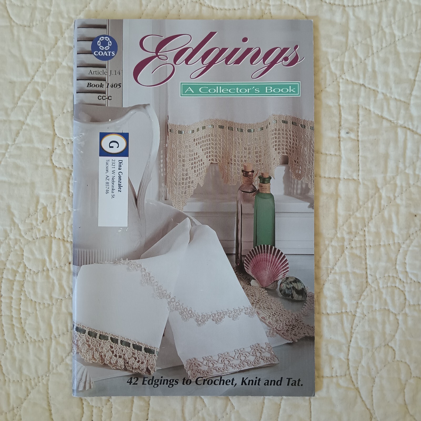 42 Edgings to Knit Crochet & Tat Coats & Clarks Instruction Book  1405 Vtg 1994