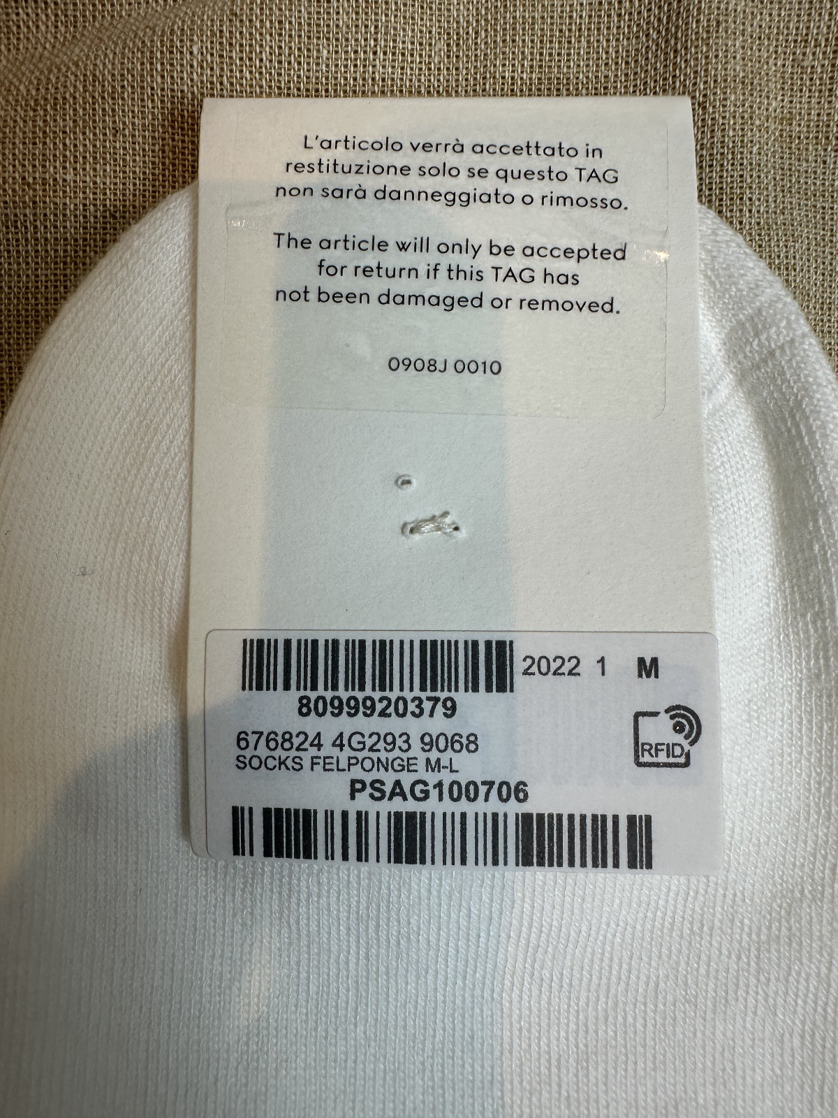NWT Authentic Gucci GG Logo Socks White Blue Size M
