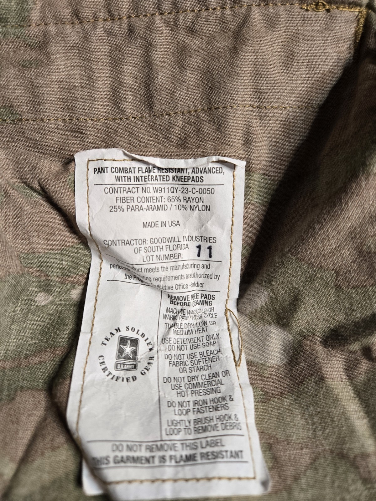 ARMY ADVANCED COMBAT PANTS W/ KNEE PAD SLOTS MEDIUM/REGULAR MULTICAM OCP