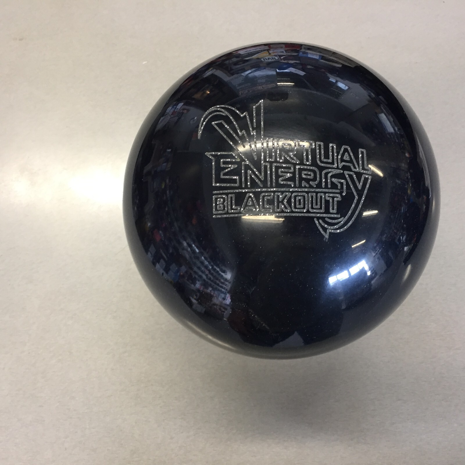 Storm Virtual Energy Blackout 1st quality  bowling ball 13 LB  NEW IN BOX  #005
