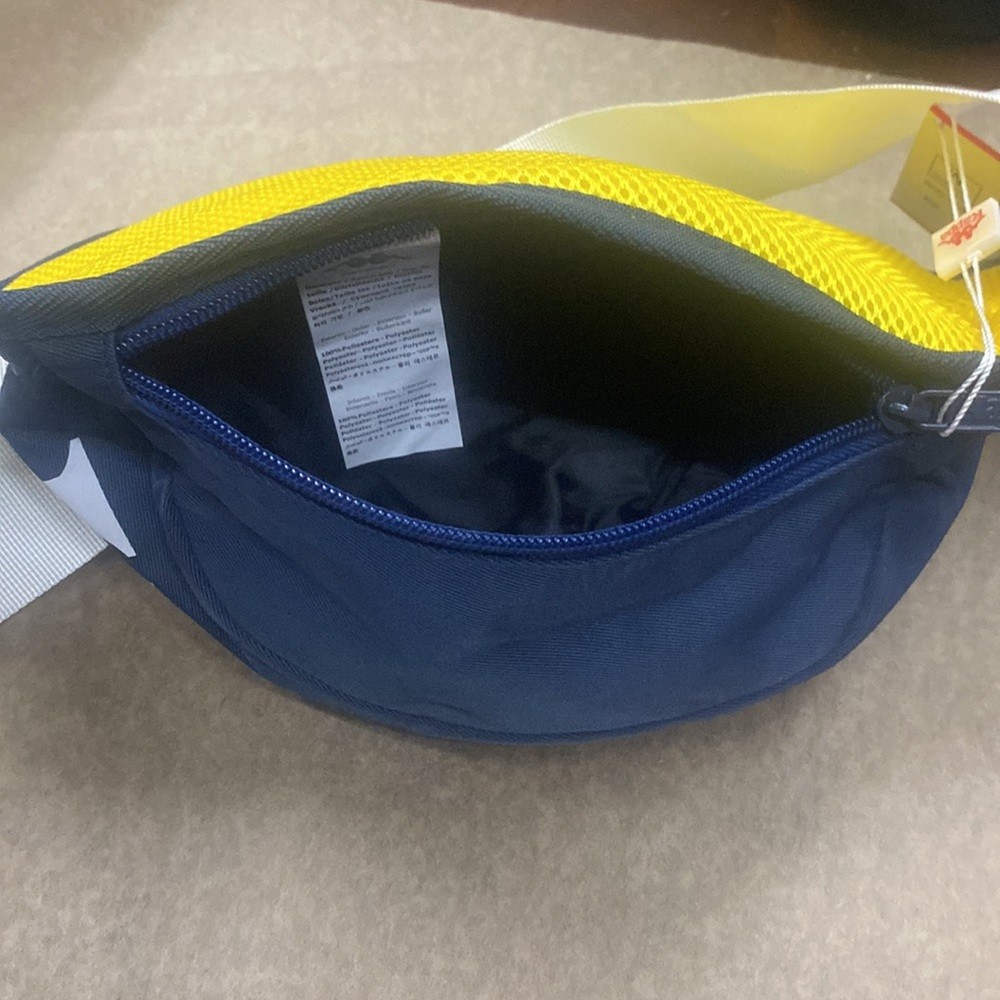 NWT Kappa 1pc Pouch Bag