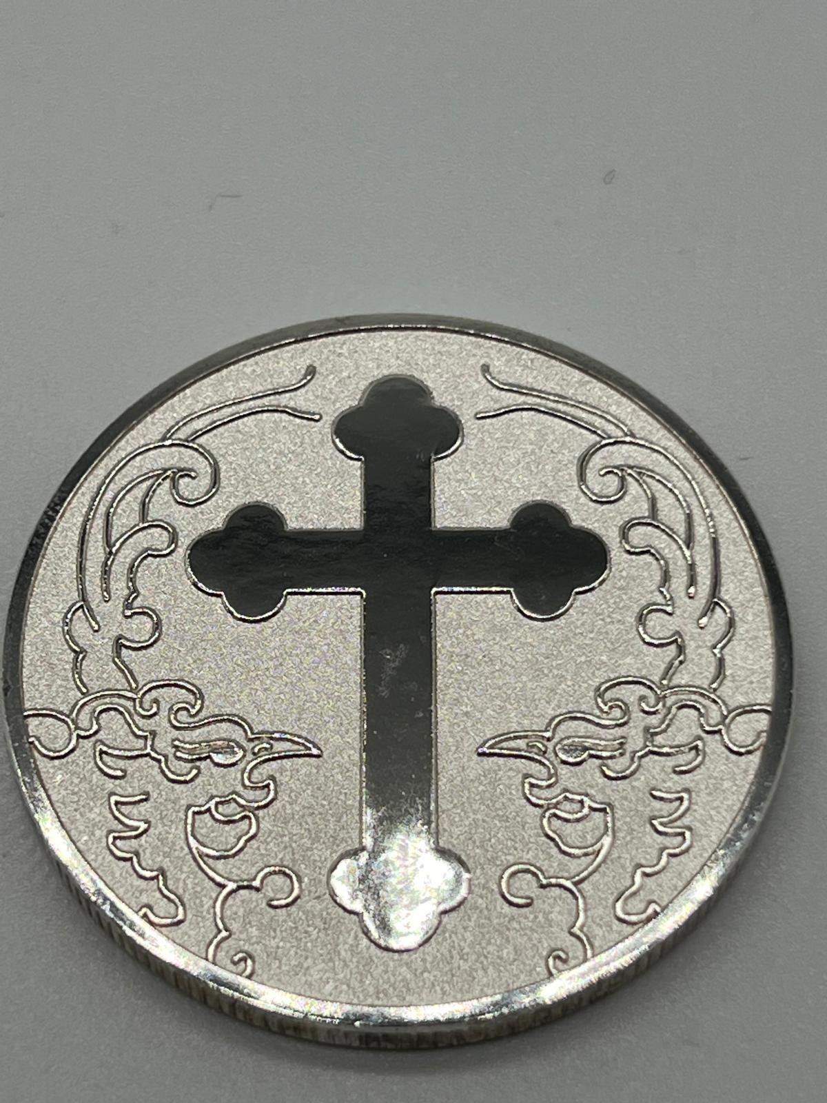 Religious Coin with Ornate Cross and Scrollwork in Protective Case 2003