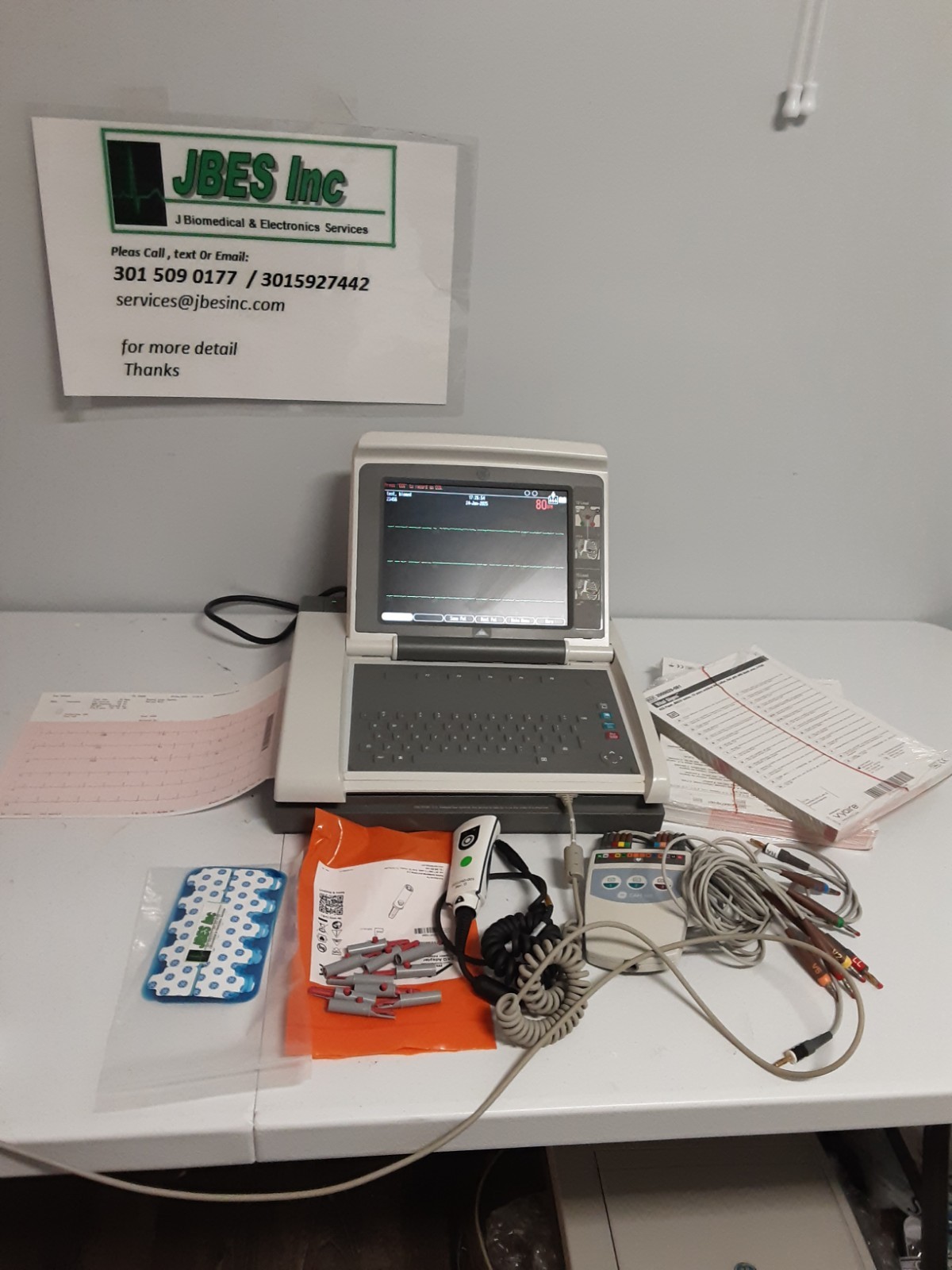 GE MAC 5500 HD EKG , with all accessories 60 day free waranty and retun incl