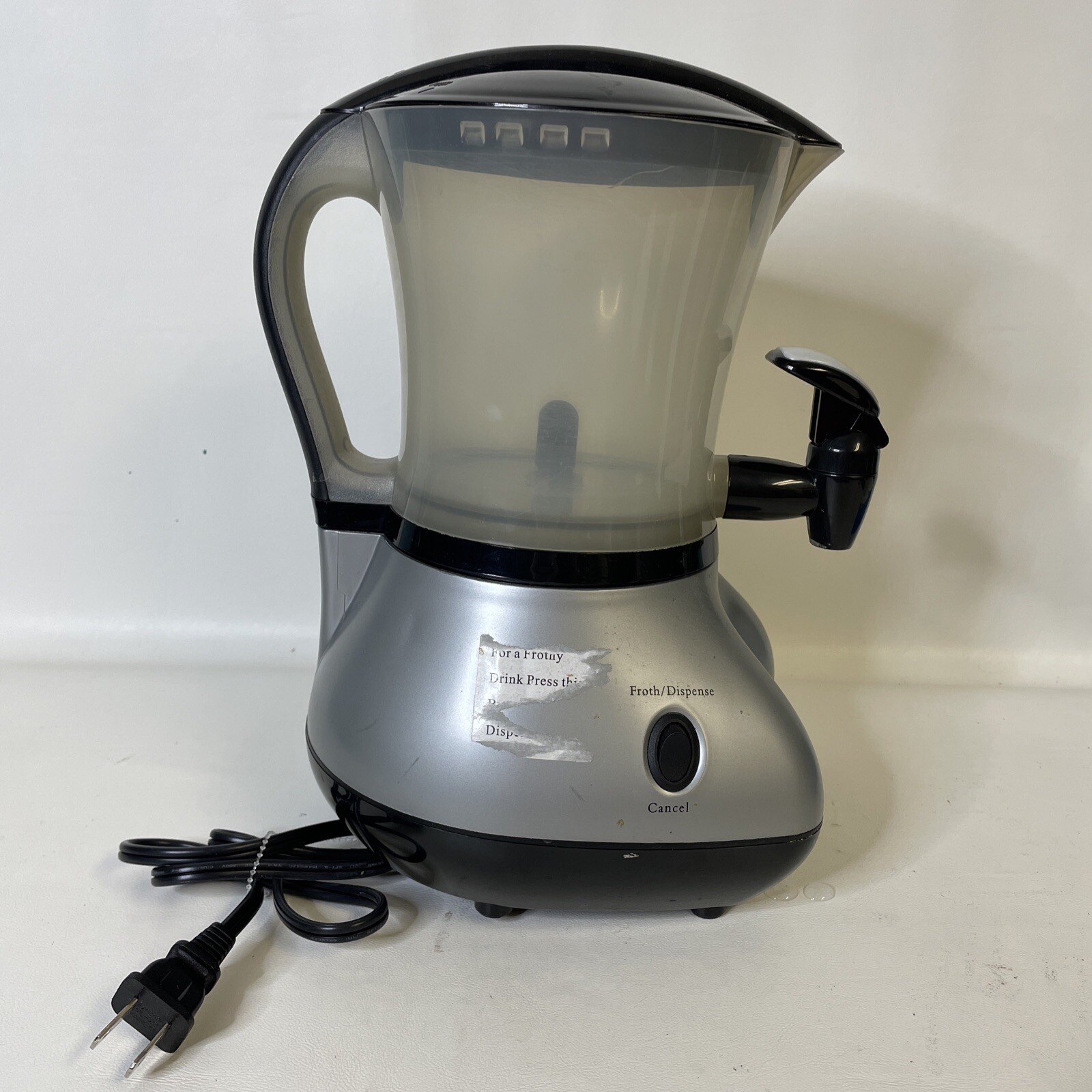 Back to Basics Cocoa-Latte Hot Drink Maker With Frothy Dispenser Spout Tested!