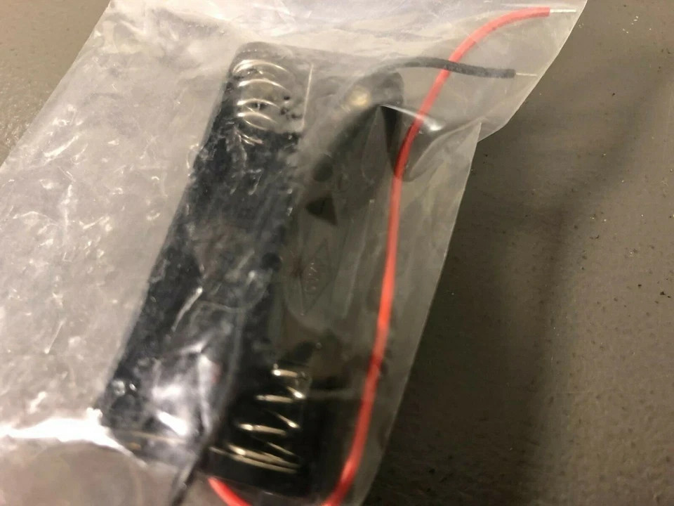 Radio Shack AAA Battery Holder 270-3988