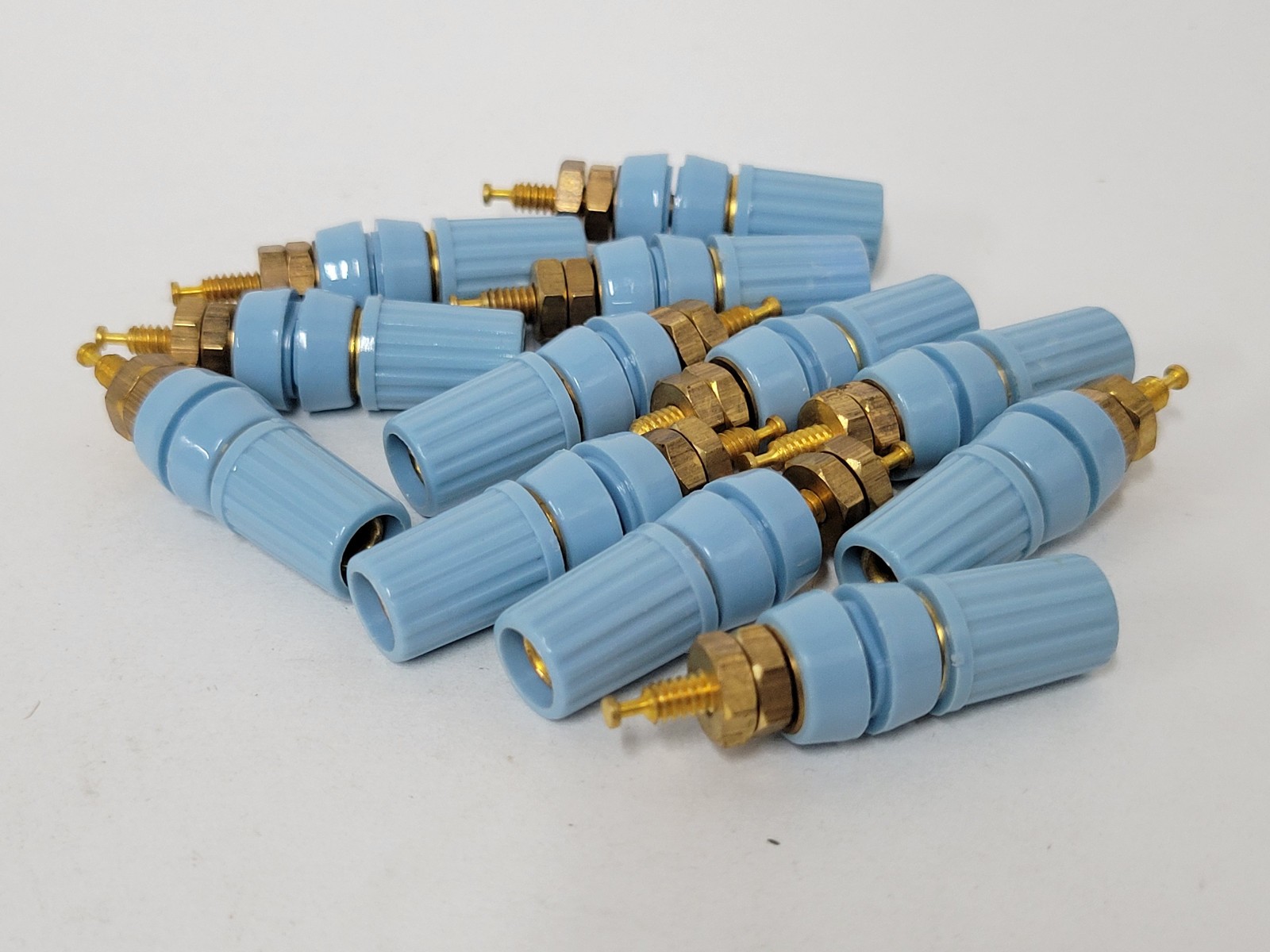 12X light blue 5 way binding posts - gold plated hardware - excellent condition