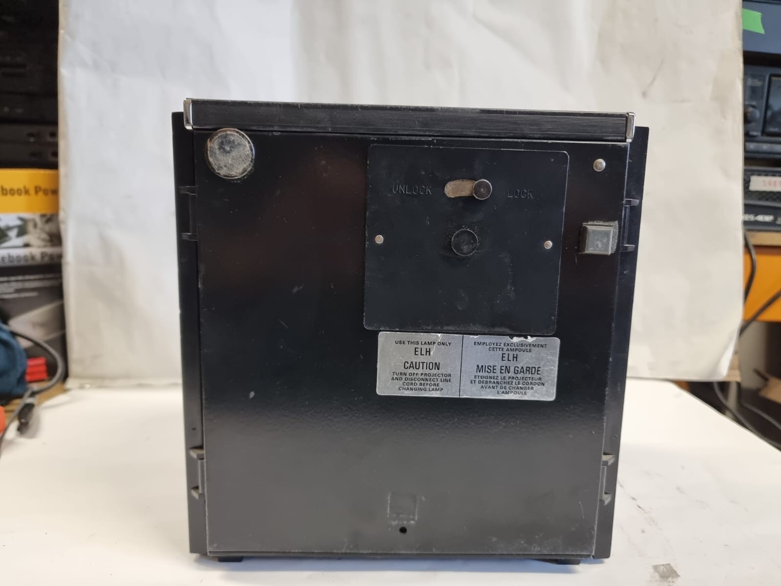 Vintage Bell & Howell Model 851ss Slide cube projector / Please read