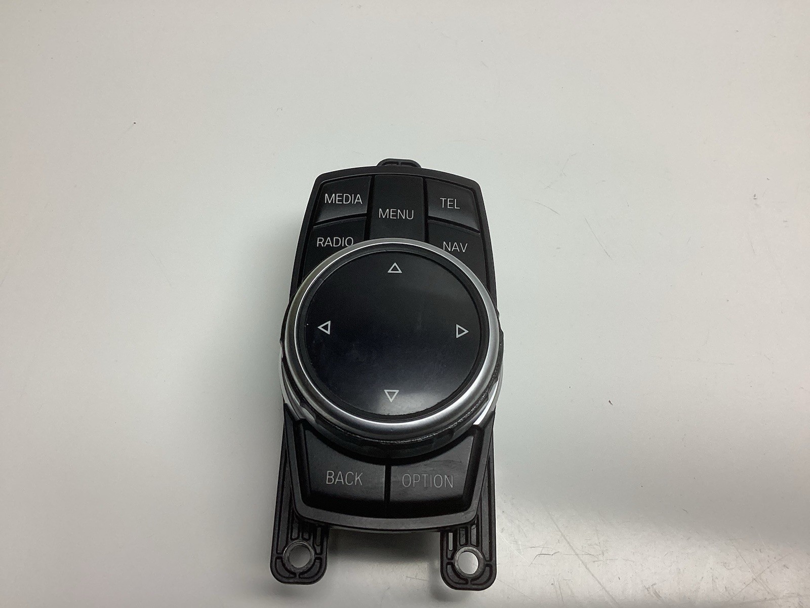 Bmw 1 2 3 4 Series F10 F20 F31 F32 I Drive Sat Nav Multimedia Controller 9332285