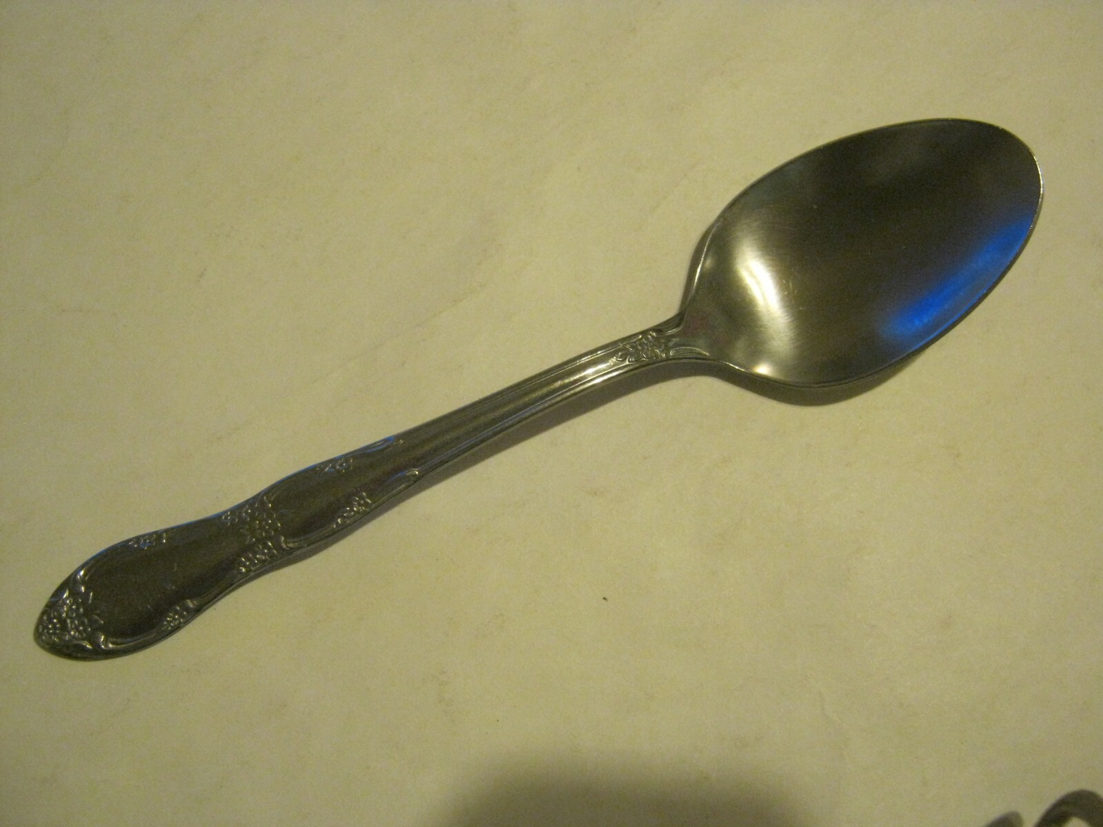 Oneida WM A Rogers  Fenway Stainless Steel Tea Spoon, 6 1/2" (MW-62)