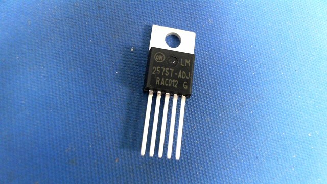 New (11pcs) LM2575T-ADJ ONSEMI IC Linear