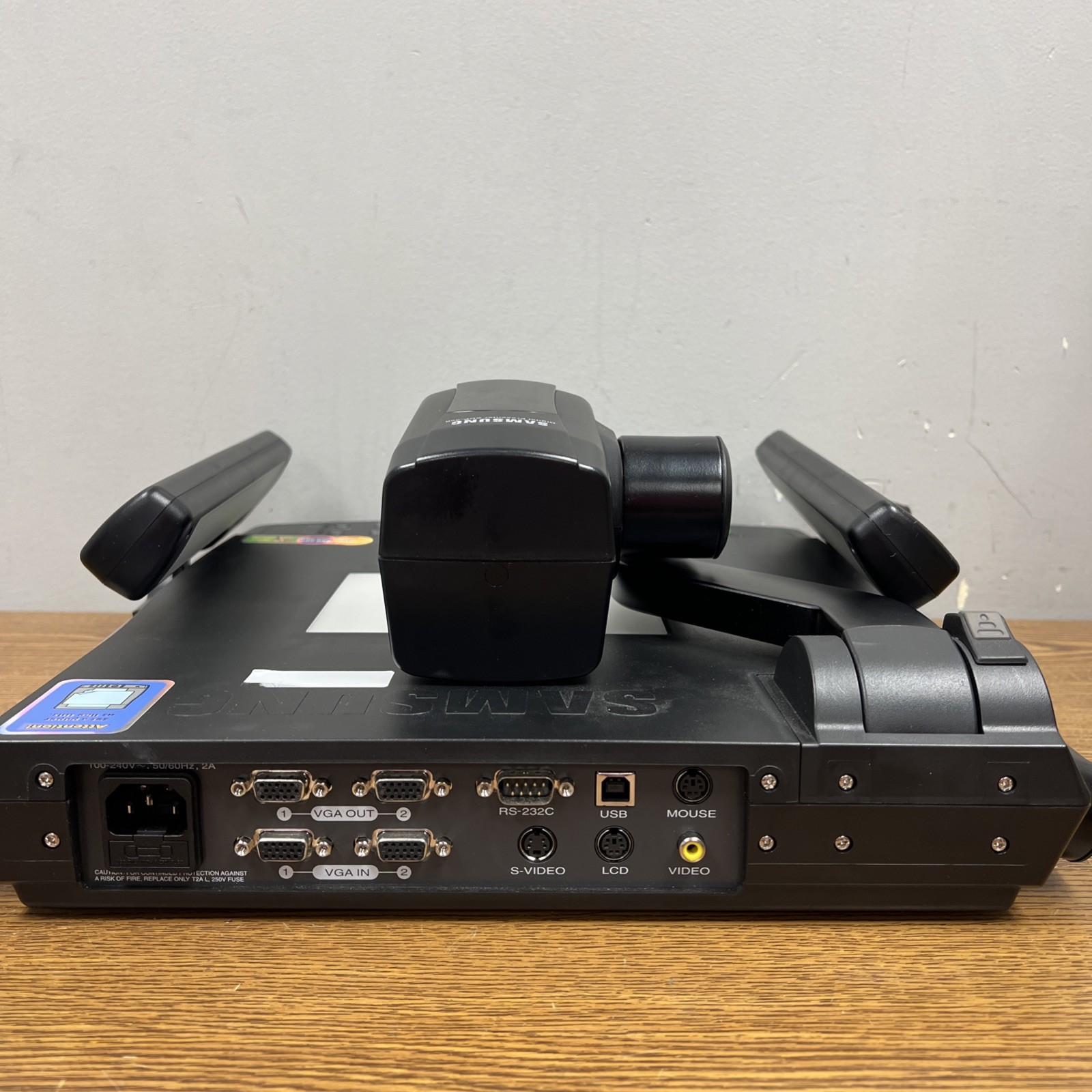 Samsung SDP-950 Digital Presenter Document Camera With Case and Accessories