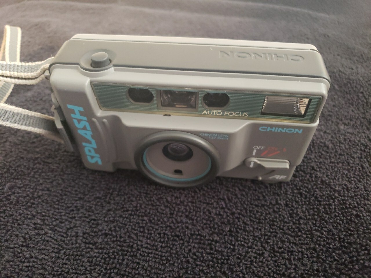 Chinon Splash Auto Focus All Weather Proof 35mm Camera.. AS-IS